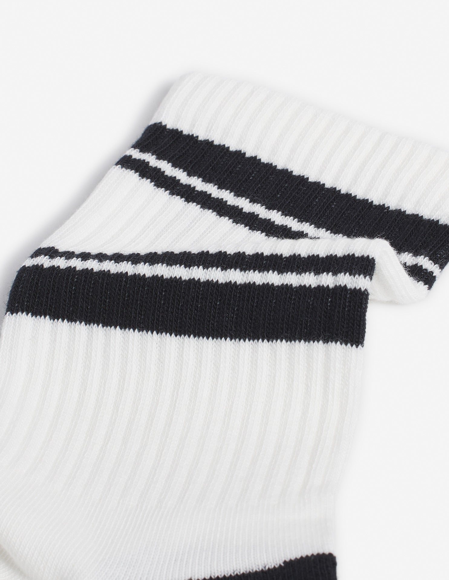 Café Kitsuné Sporty Socks - Tapioca/Black