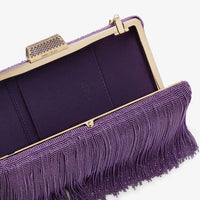 Pochette Clemmie en satin avec frange et chaîne - Cassis