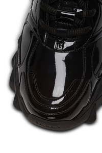 B-east Baskets en cuir vernis - Noir