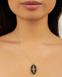 Collier croix en or jaune et argent avec diamant - Diamant & Résine