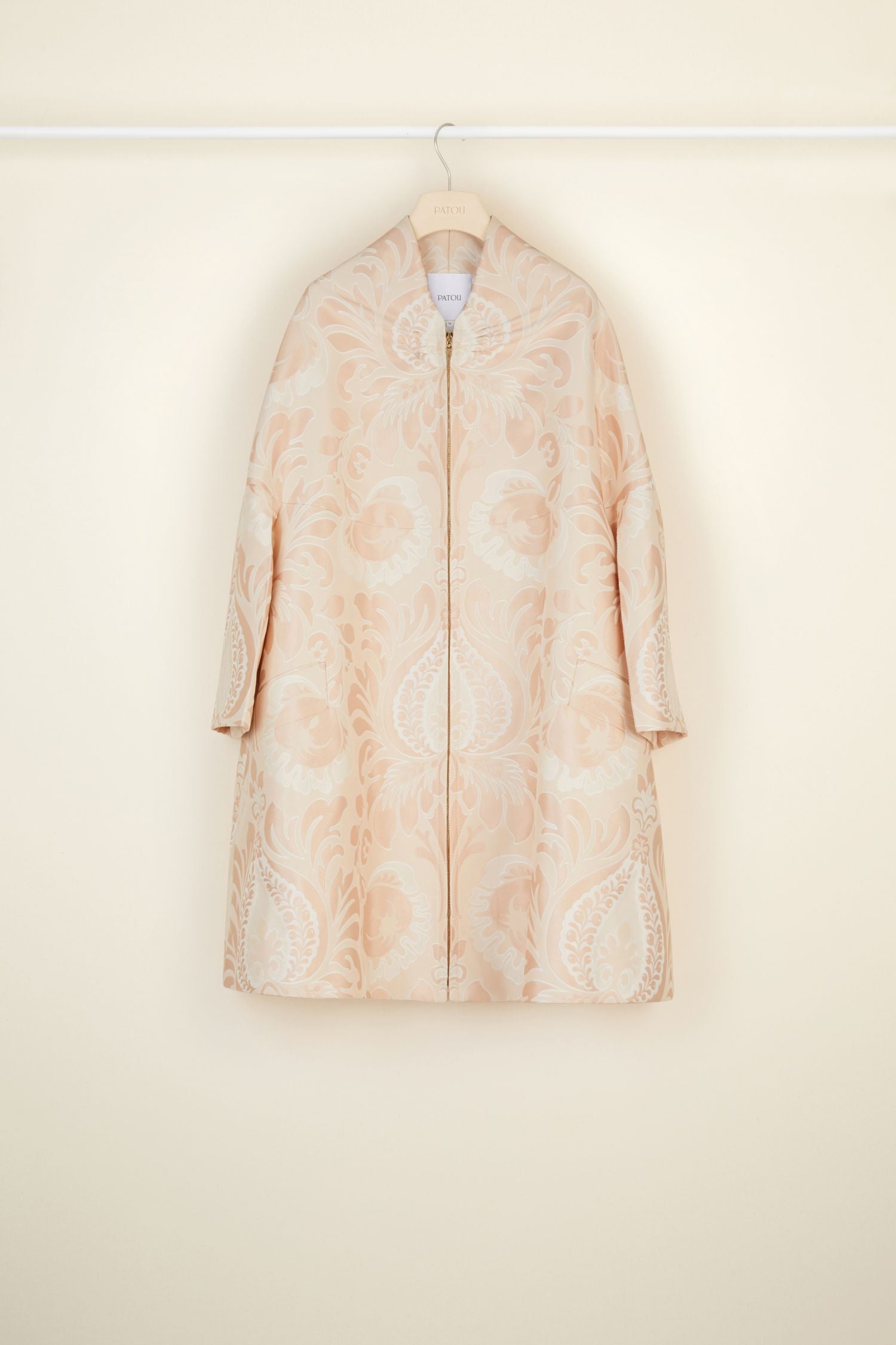 Oversized coat in floral jacquard - Fleur de Pêche