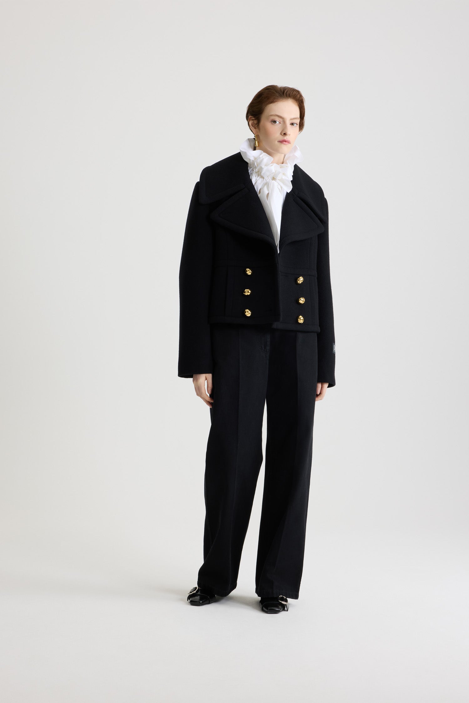 Black / Manteau court croisé en laine mélangée éco-responsable