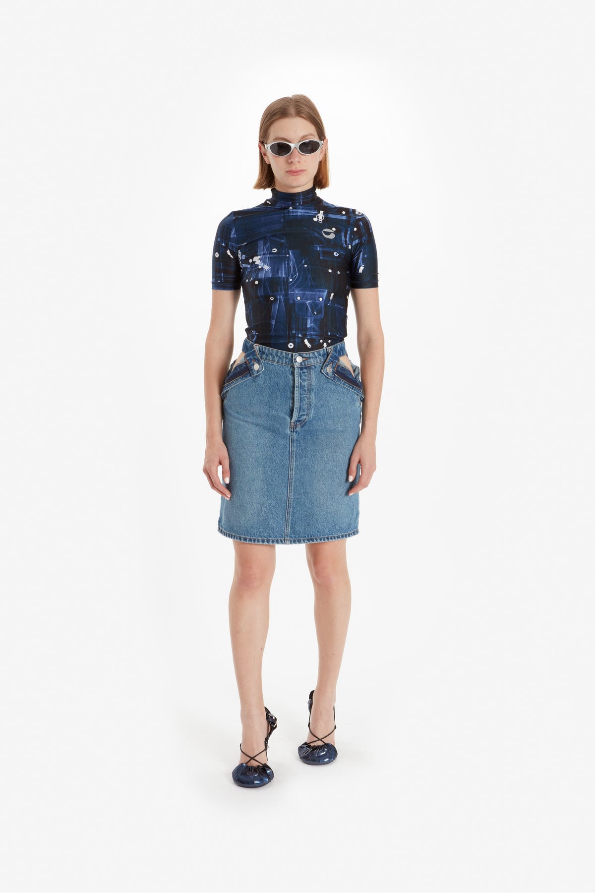 OPEN HIP SKIRT