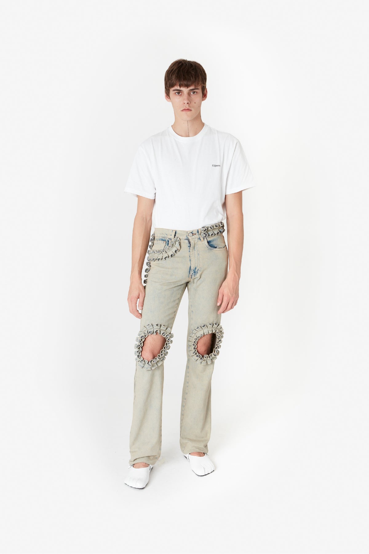RUFFLED BOYFRIEND DENIM PANTS