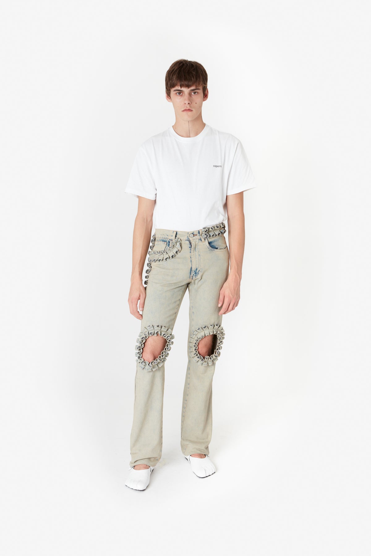 RUFFLED BOYFRIEND DENIM PANTS