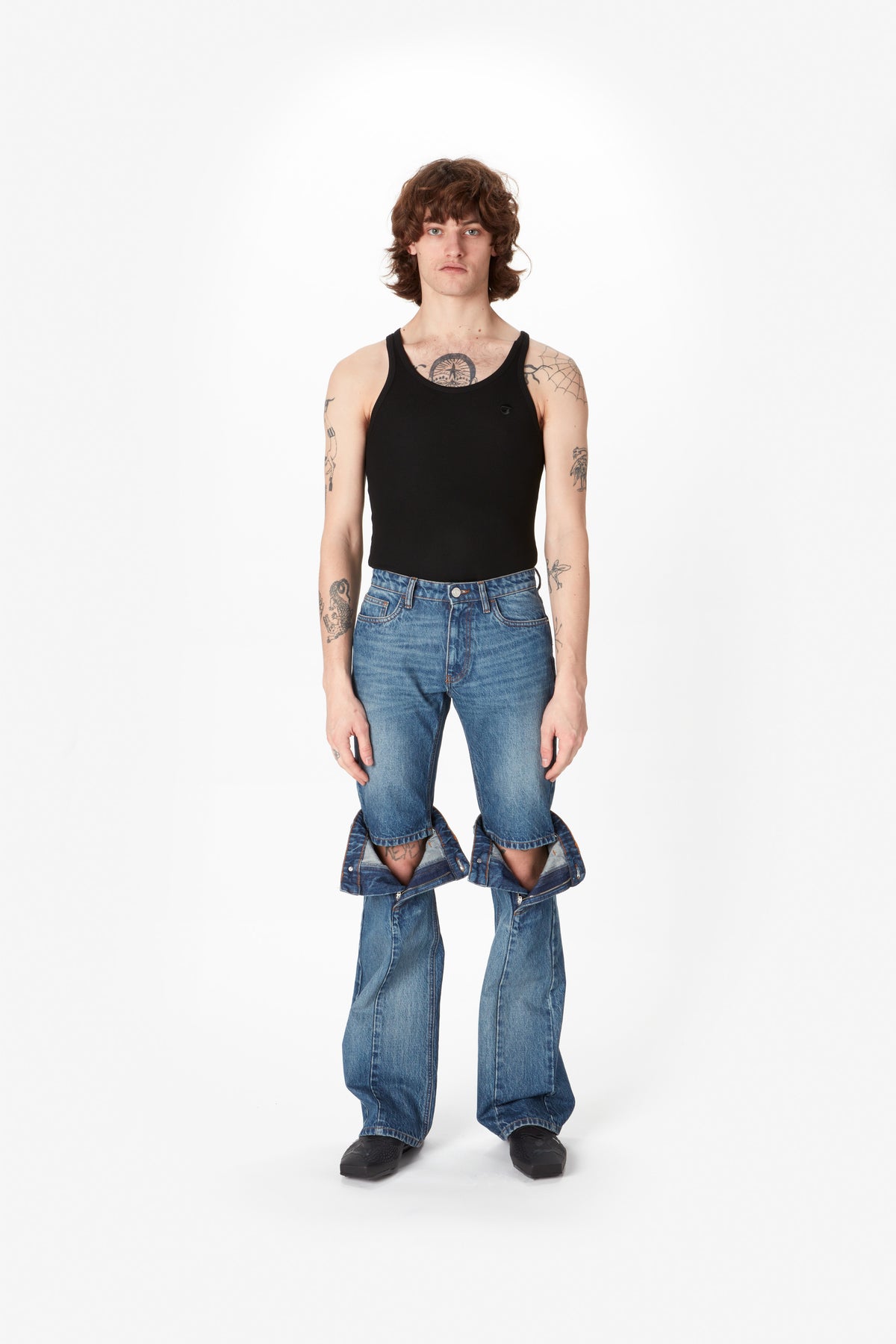 OPEN KNEE JEANS