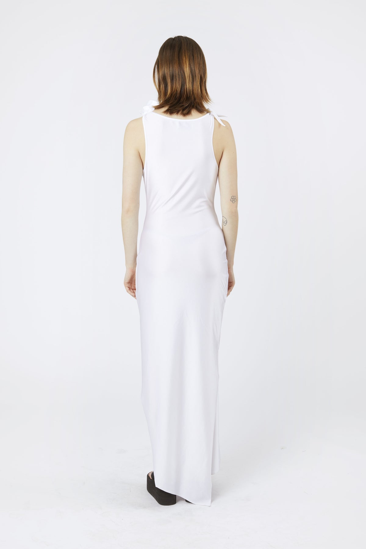 ASYMMETRIC FLOWER GOWN