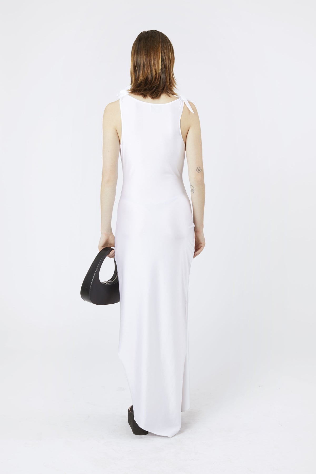 ASYMMETRIC FLOWER GOWN