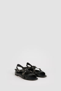 BUCKLE ON SANDALS