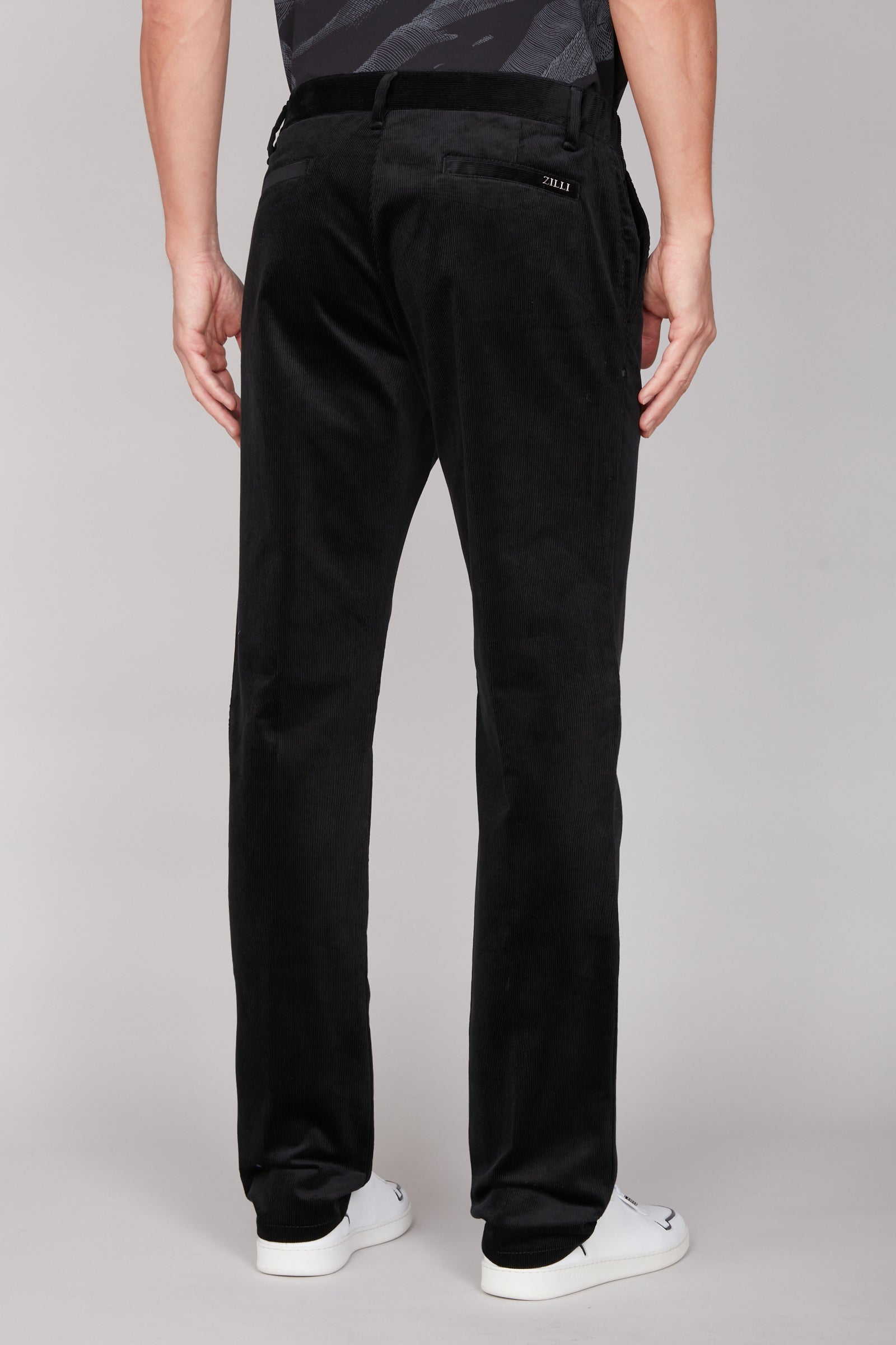 Pantalon coupe droite en velours côtelé - Noir