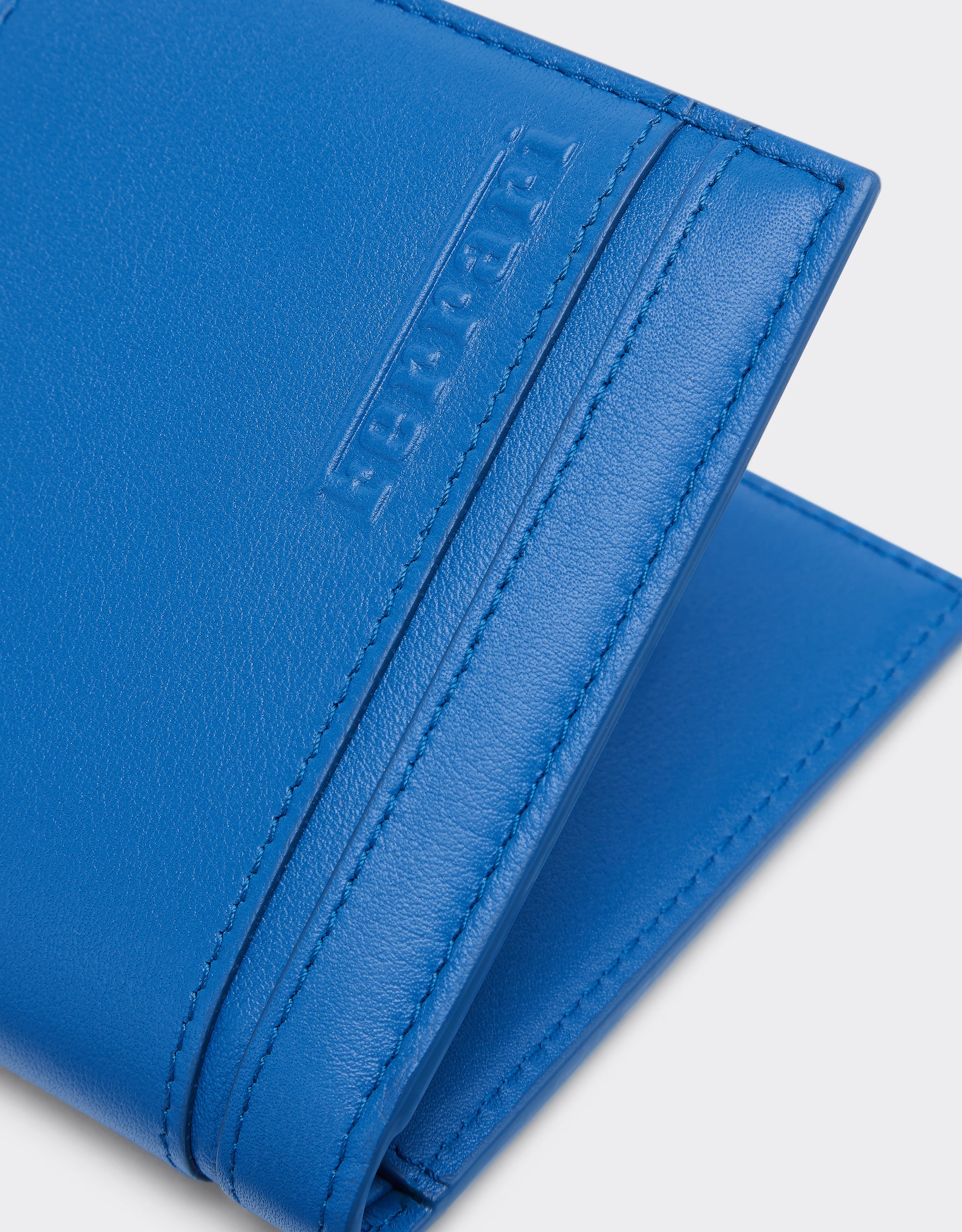 Portefeuille unisexe avec logo Ferrari en cuir nappa - Blu Klein