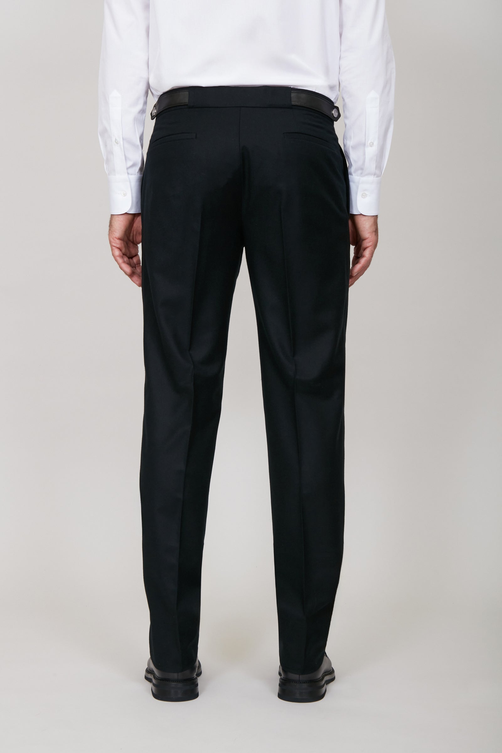 Pantalon de costume à plis en laine - Noir