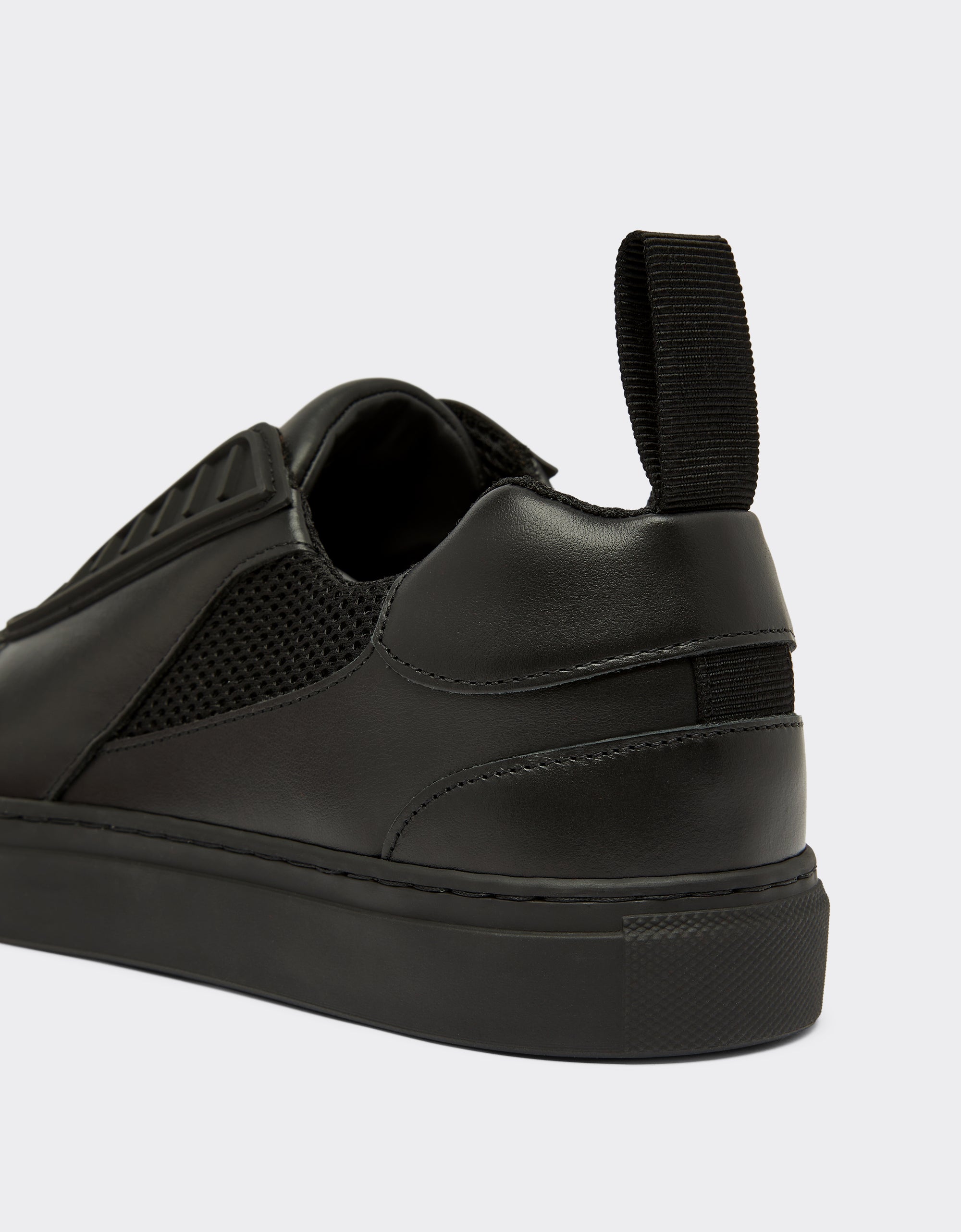 Sneakers avec Cheval cabré en cuir - Nero