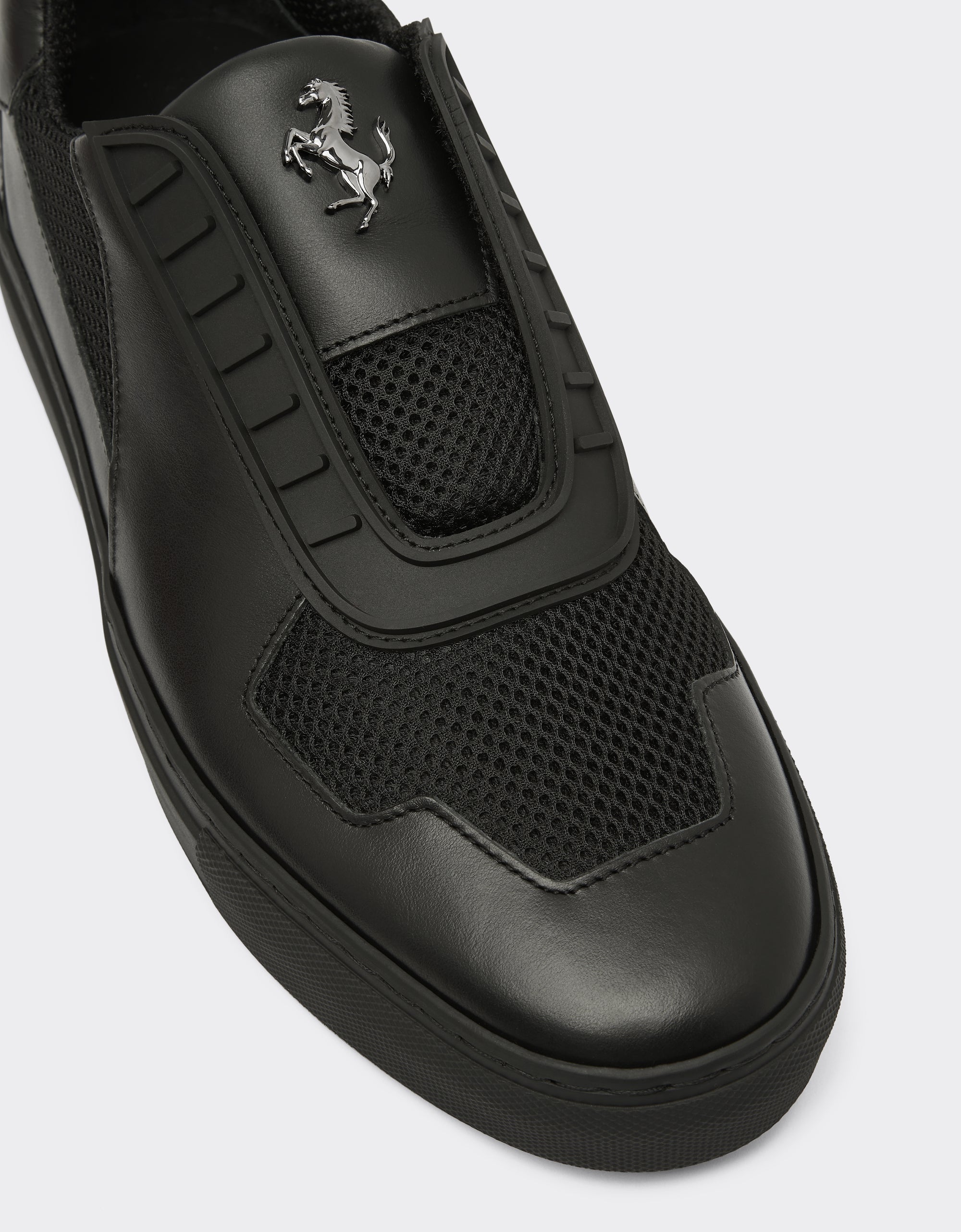 Sneakers avec Cheval cabré en cuir - Nero