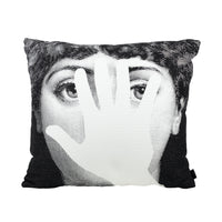 Mano cushion - Black & White