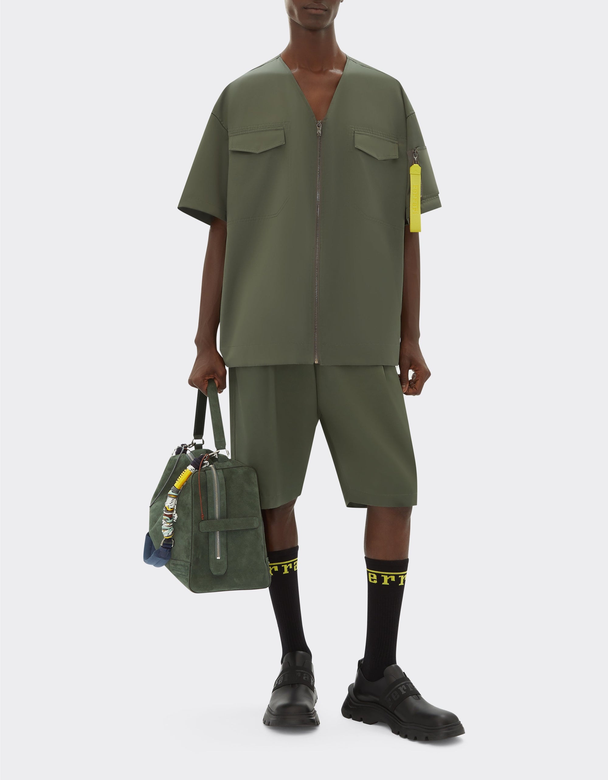 Bermuda shorts with topstitching - Grigio