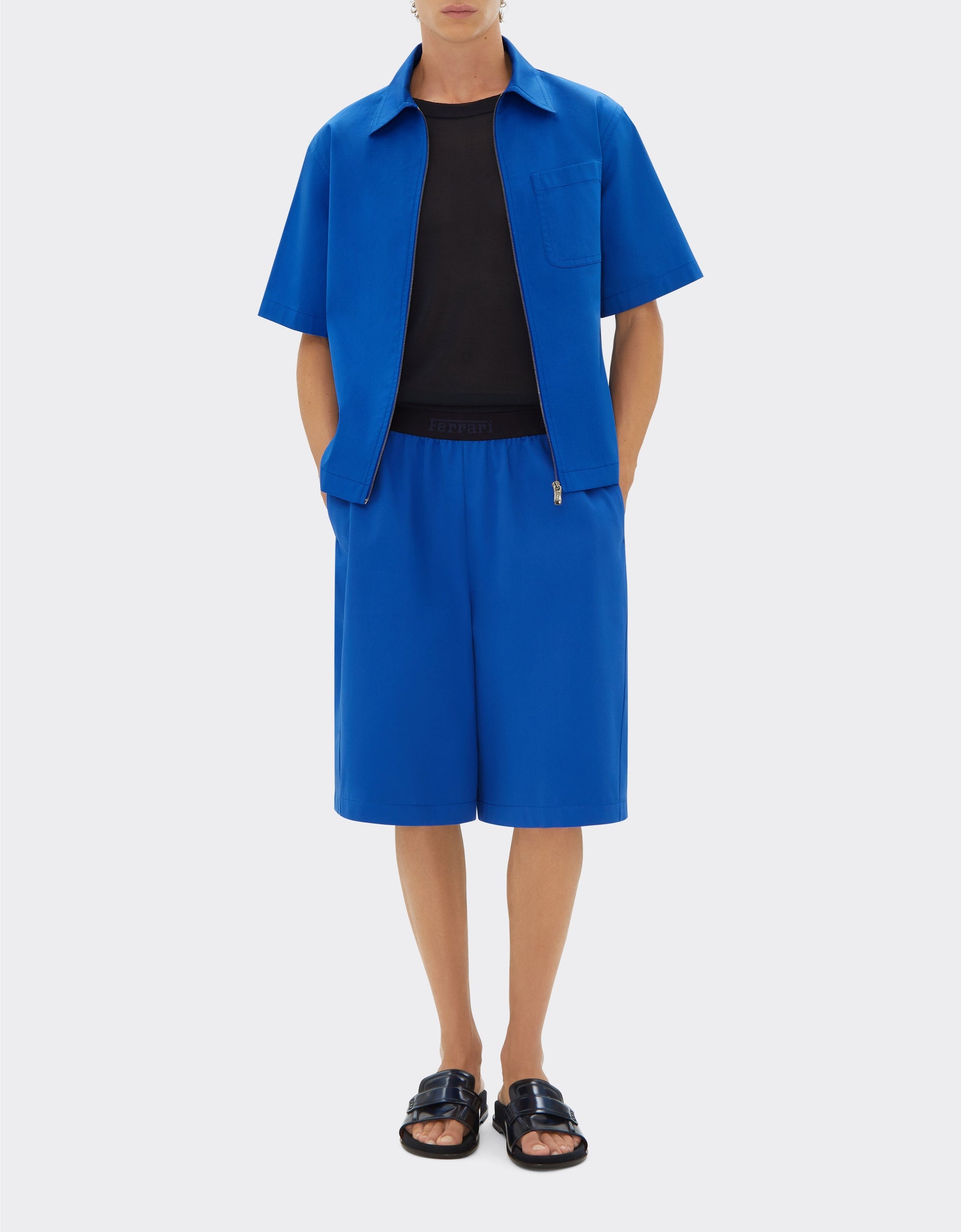 Bermuda avec élastique Ferrari - Blu Klein