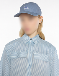 Casquette avec écusson brodé - Infinity