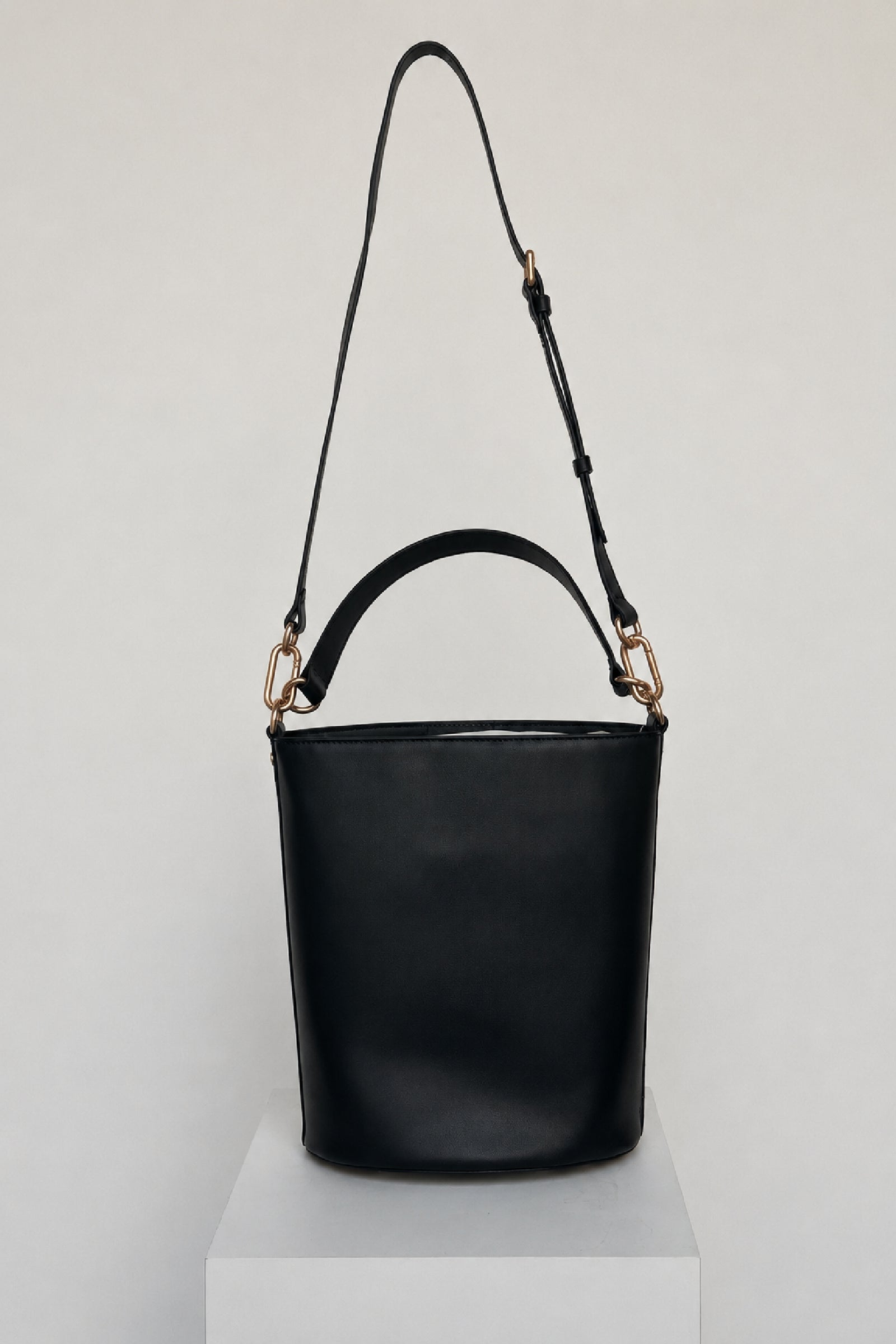 Holly bucket bag - Black