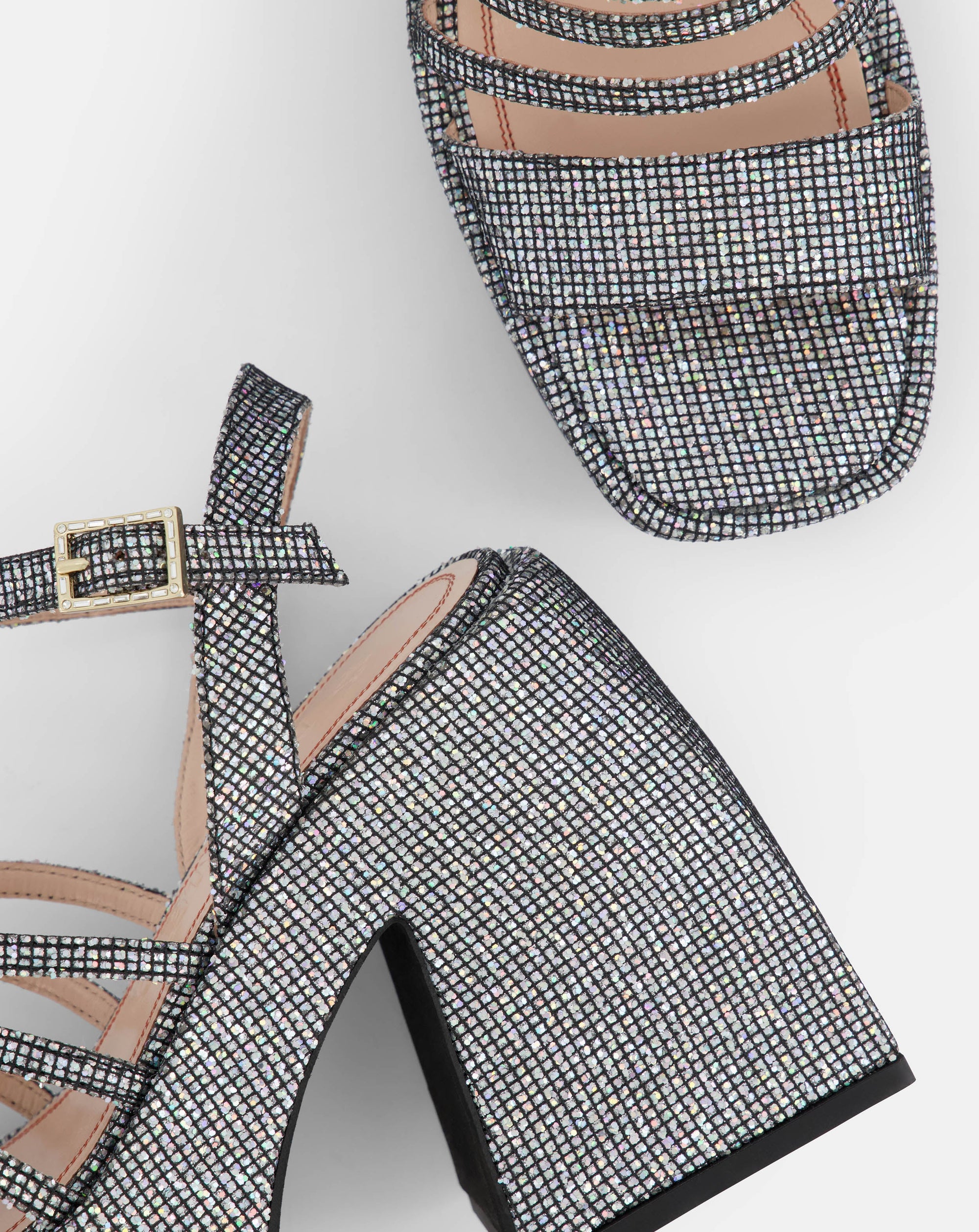 6 QTY DJV-160€-13/28 RELIQUAT Bulla Chibi 120 Glitterbal