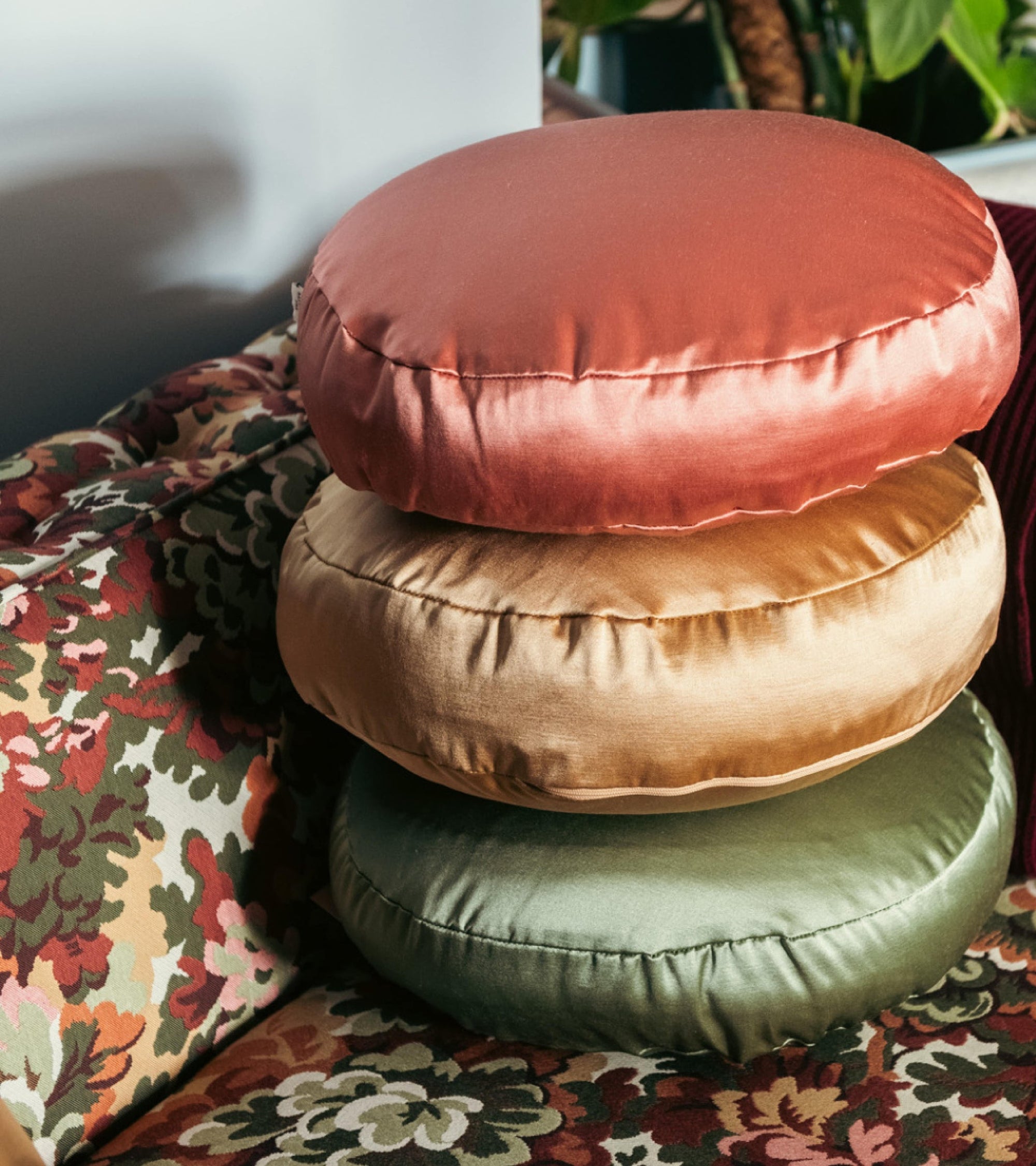 Ciccio satin cushion - Green