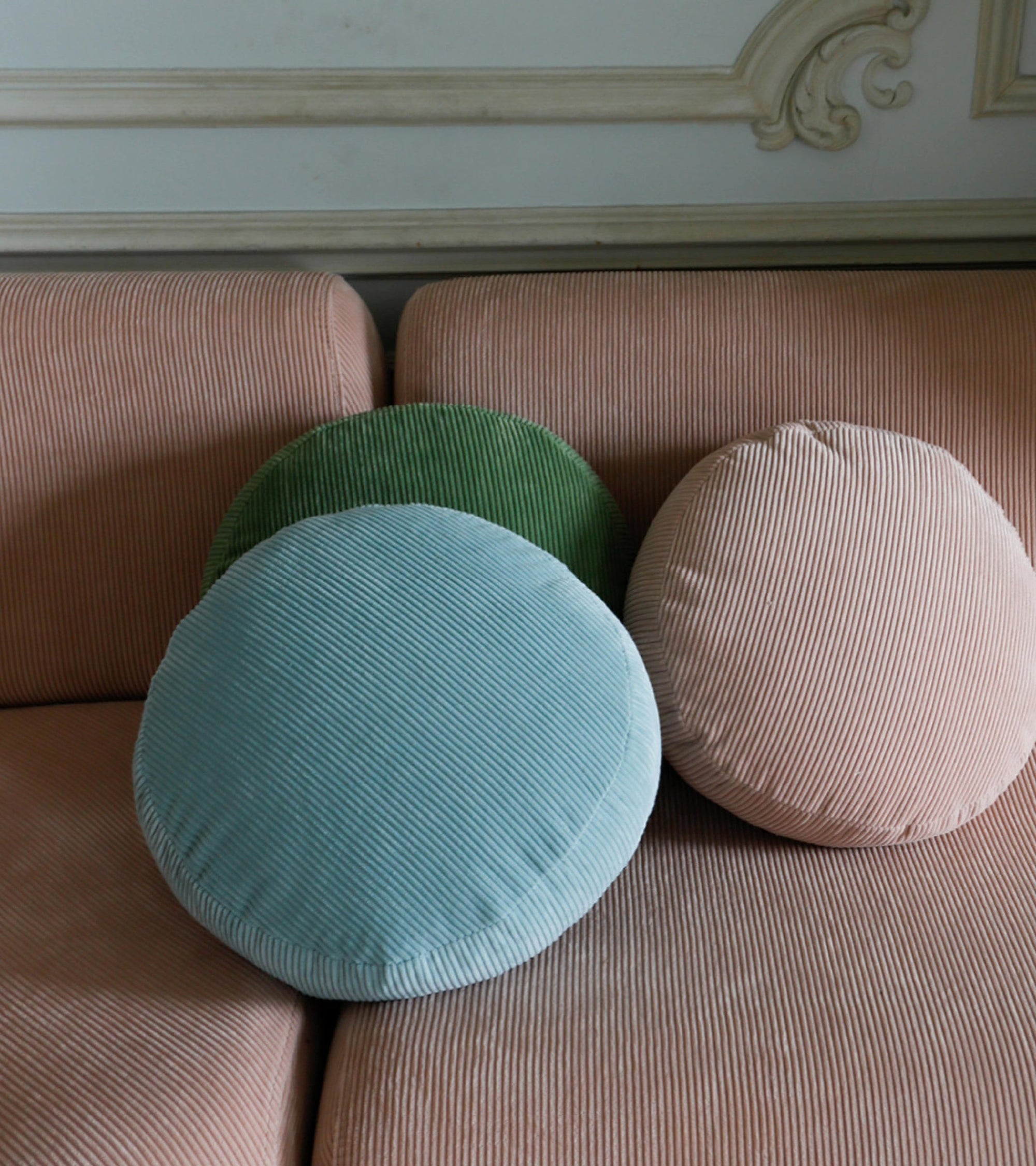 Coussin Ciccio en velours côtelé - Bleu