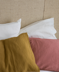 Como pillowcase in cotton gauze - Mustard