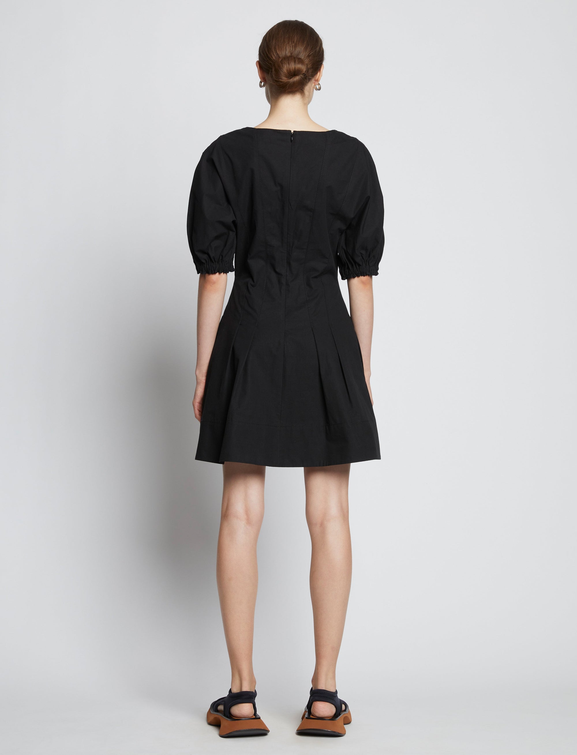 Robe courte évasée à zip - Black