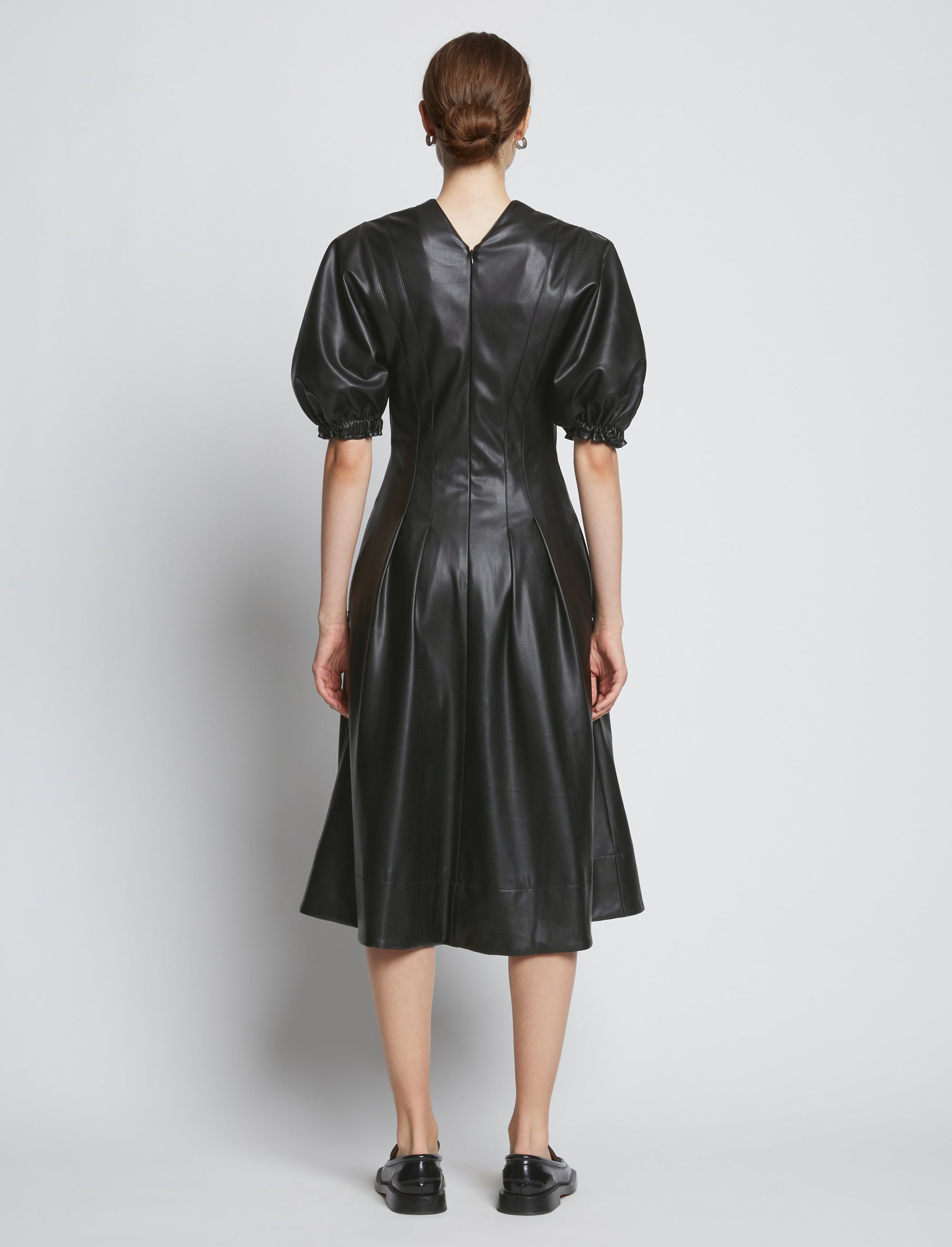 Robe évasée à manches bouffantes - Black