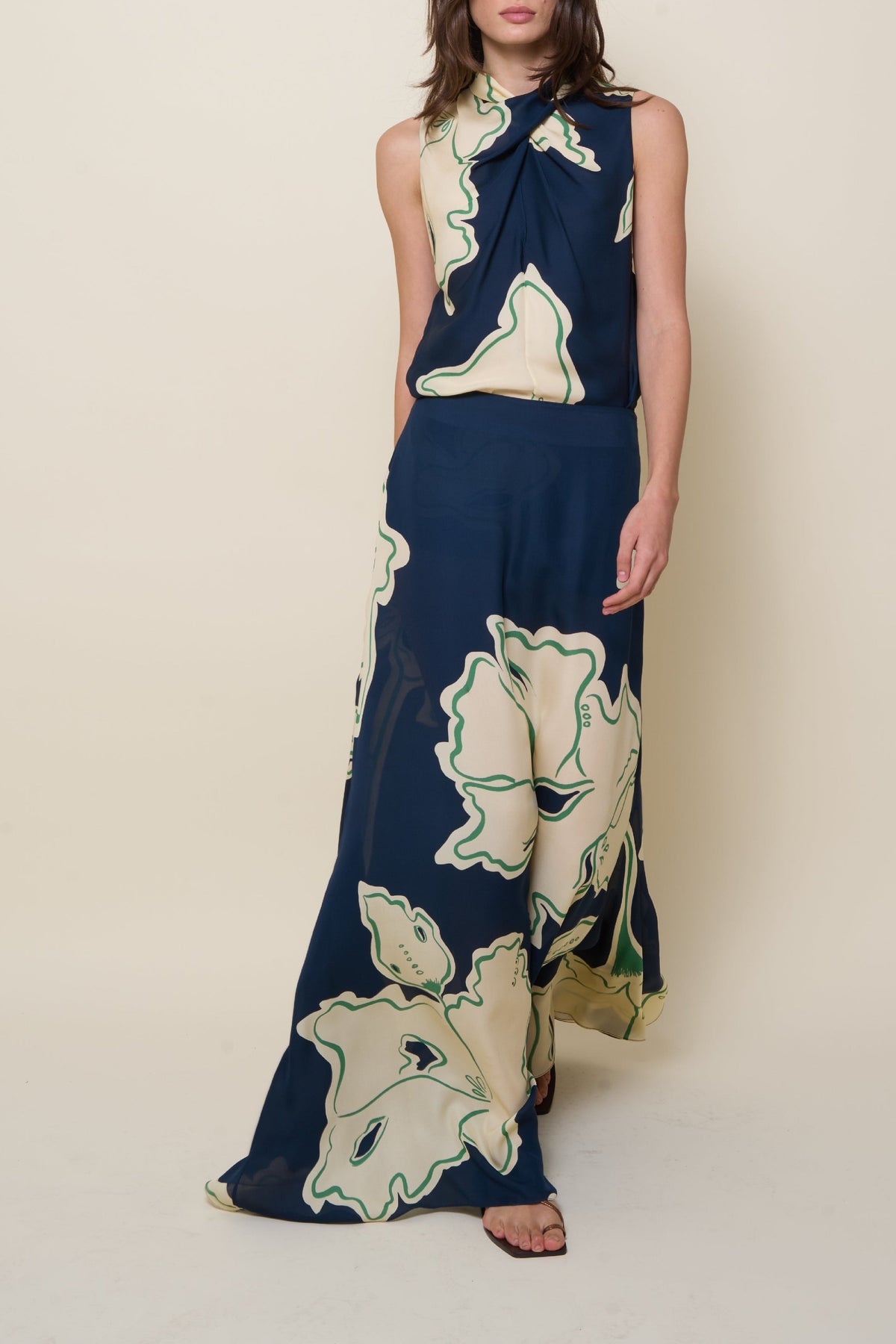 Emblematic silk top - Navy blue
