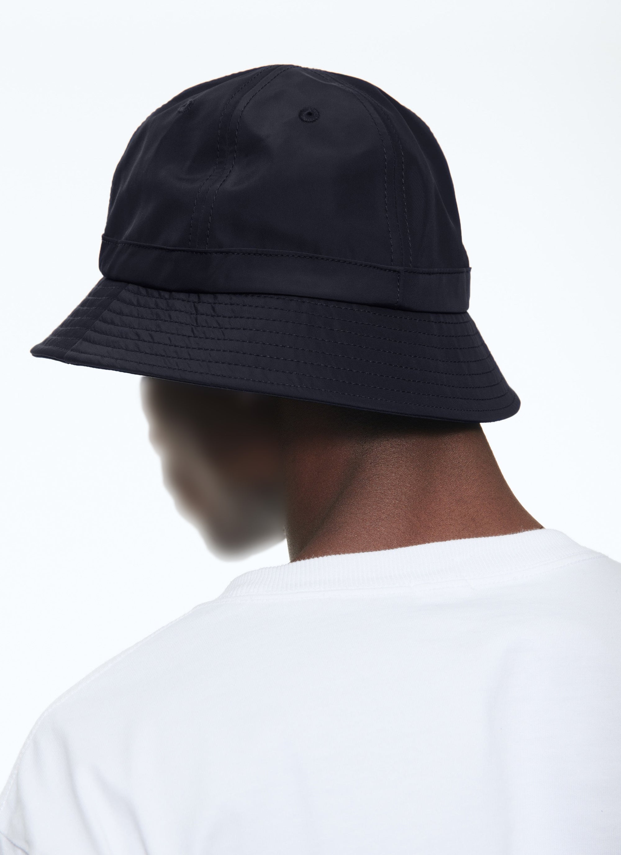 Bob en nylon déperlant - Bleu marine