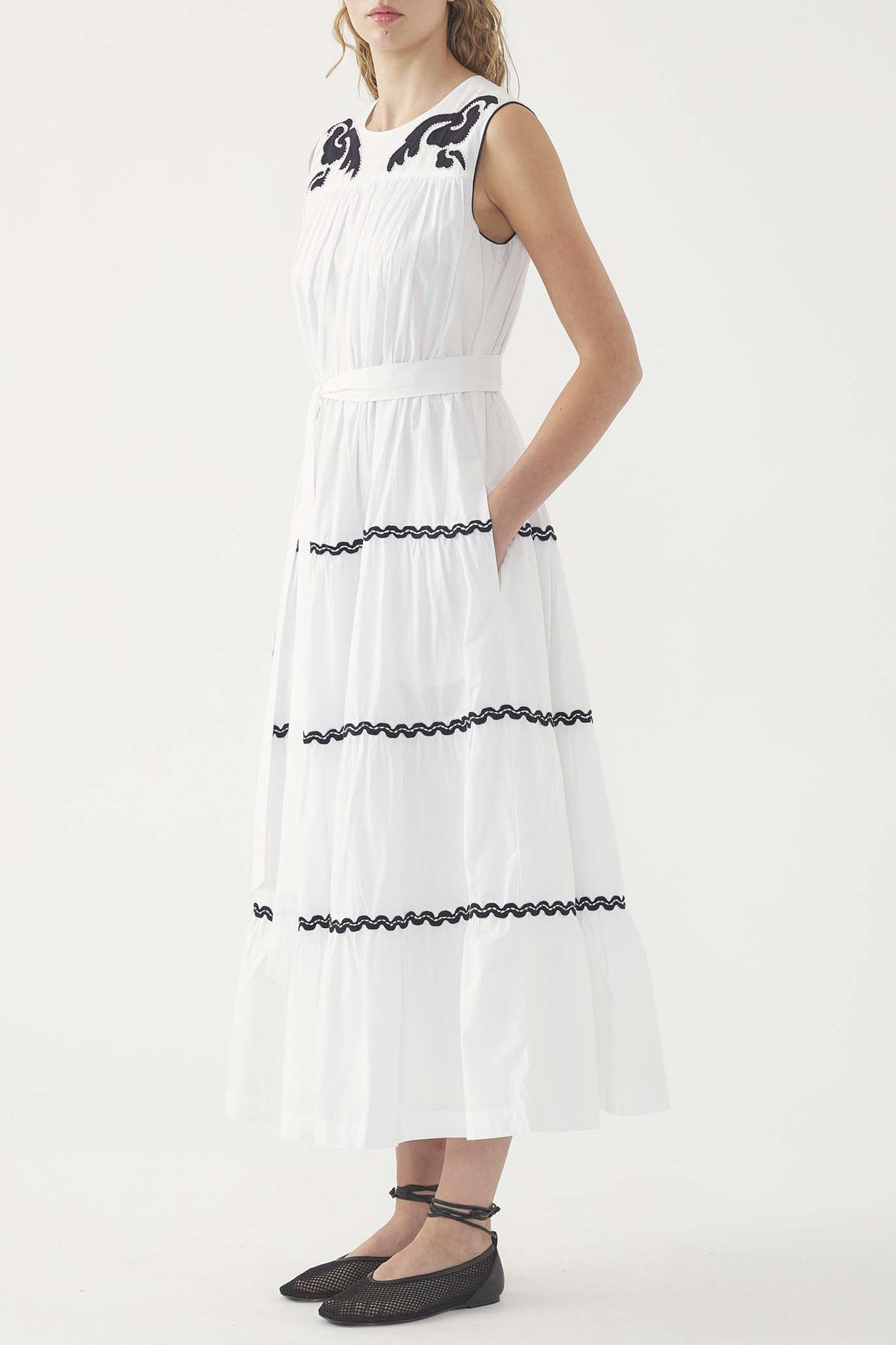 WHITE DALI SUN DRESS