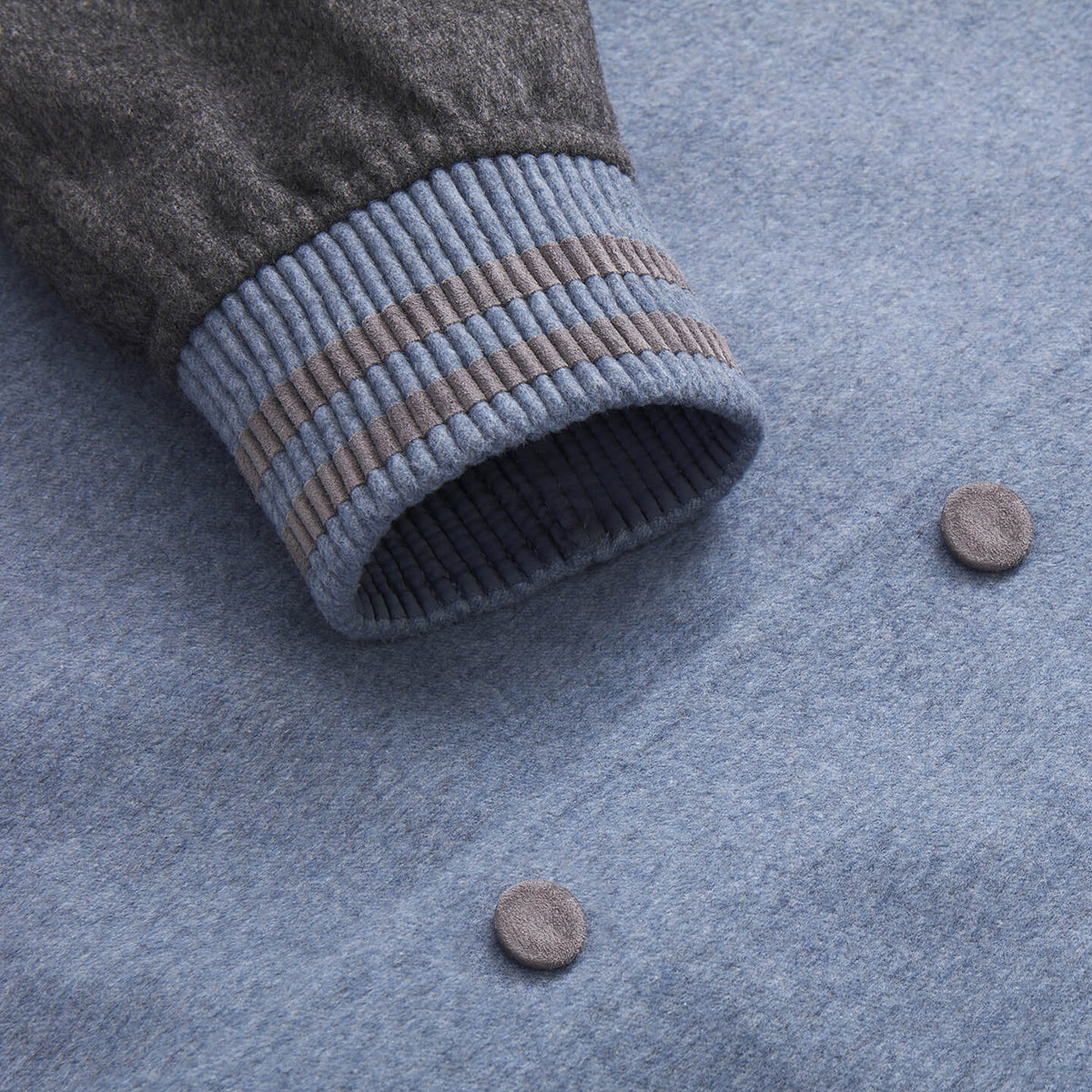 Bomber à manches contrastées en laine et cachemire - Pale Blue Onyx