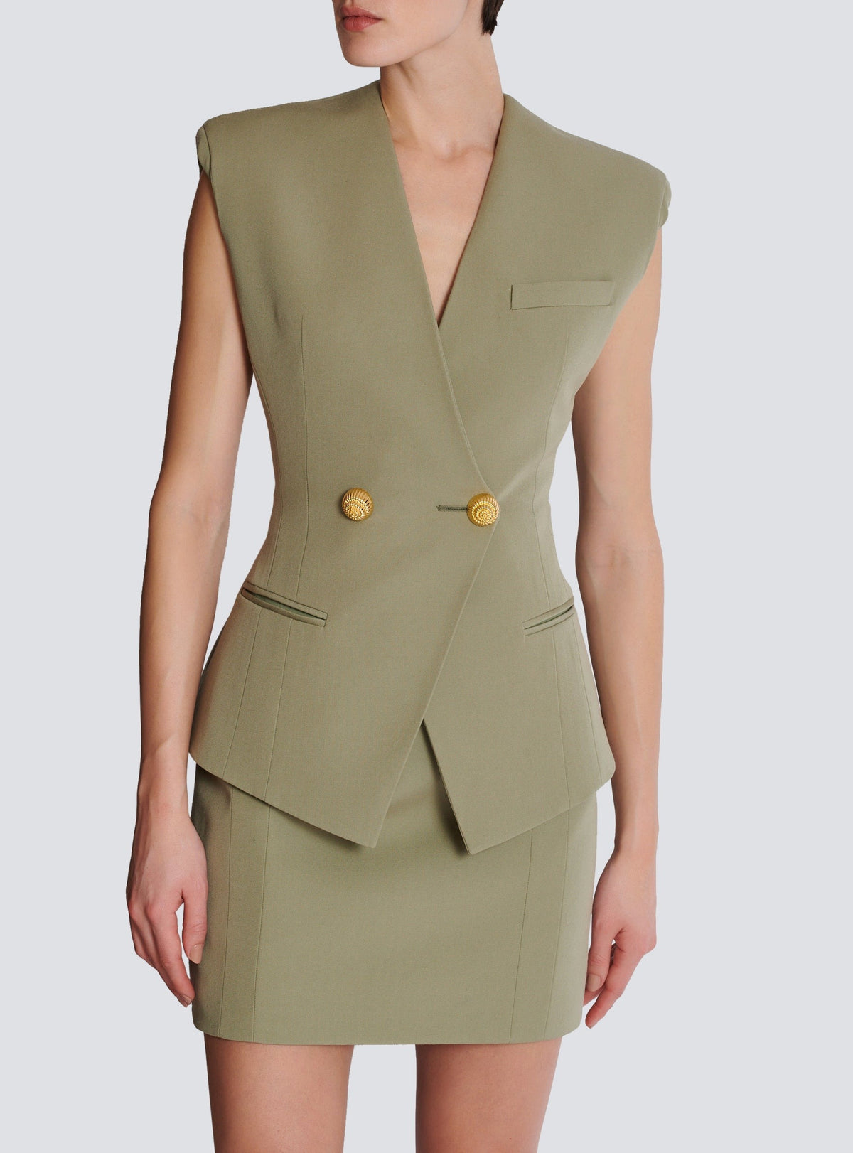 Buttoned cardigan in wool - Olive