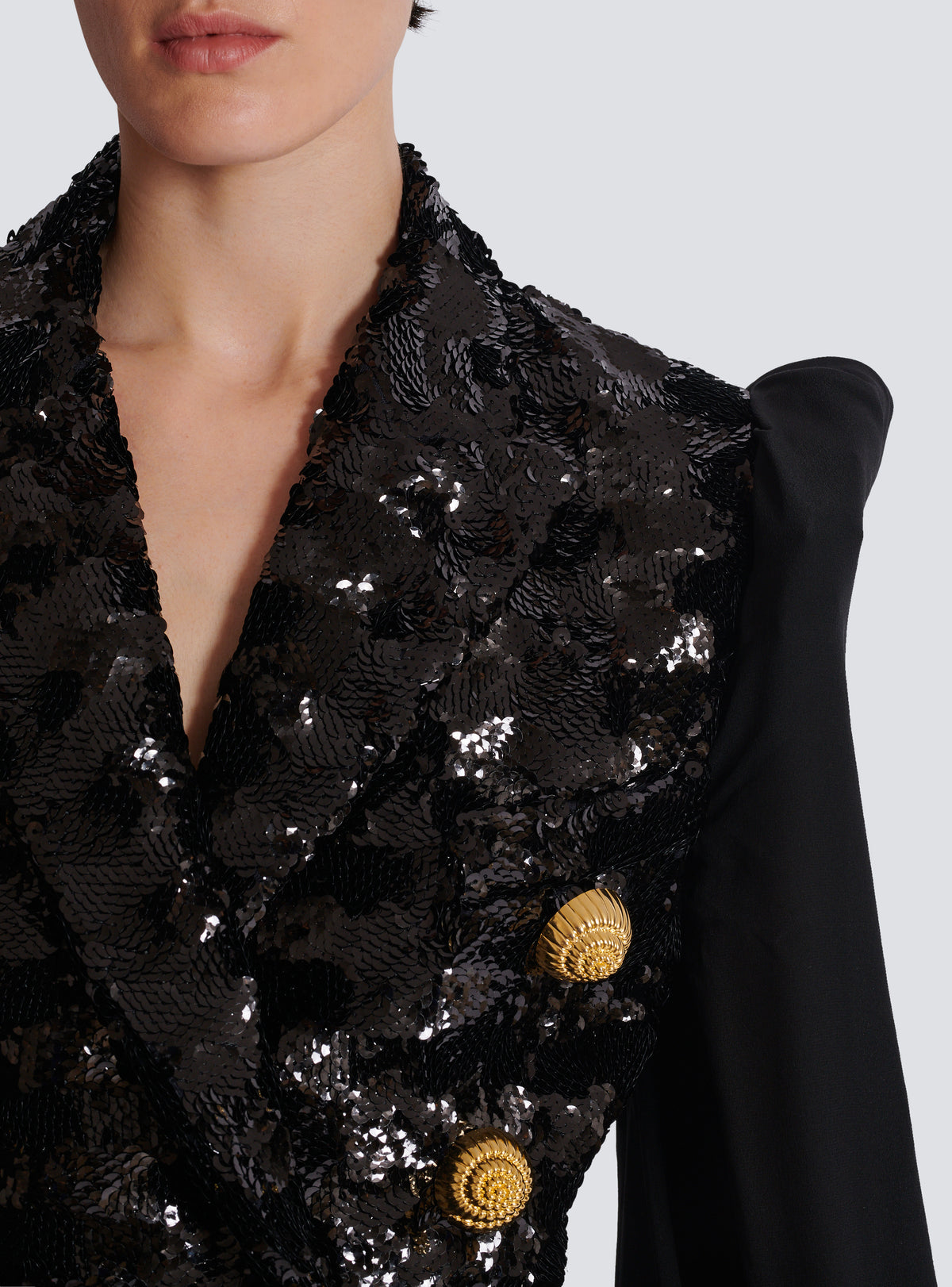 Veste 6 boutons sequins et mousseline - Noir