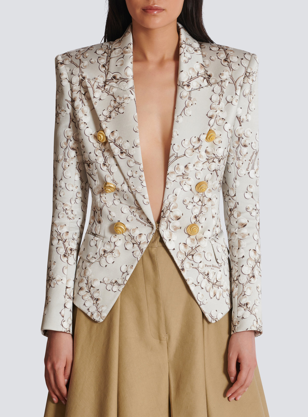 Veste 6 boutons en satin imprimé groseille - Gris Clair & Beige Clair