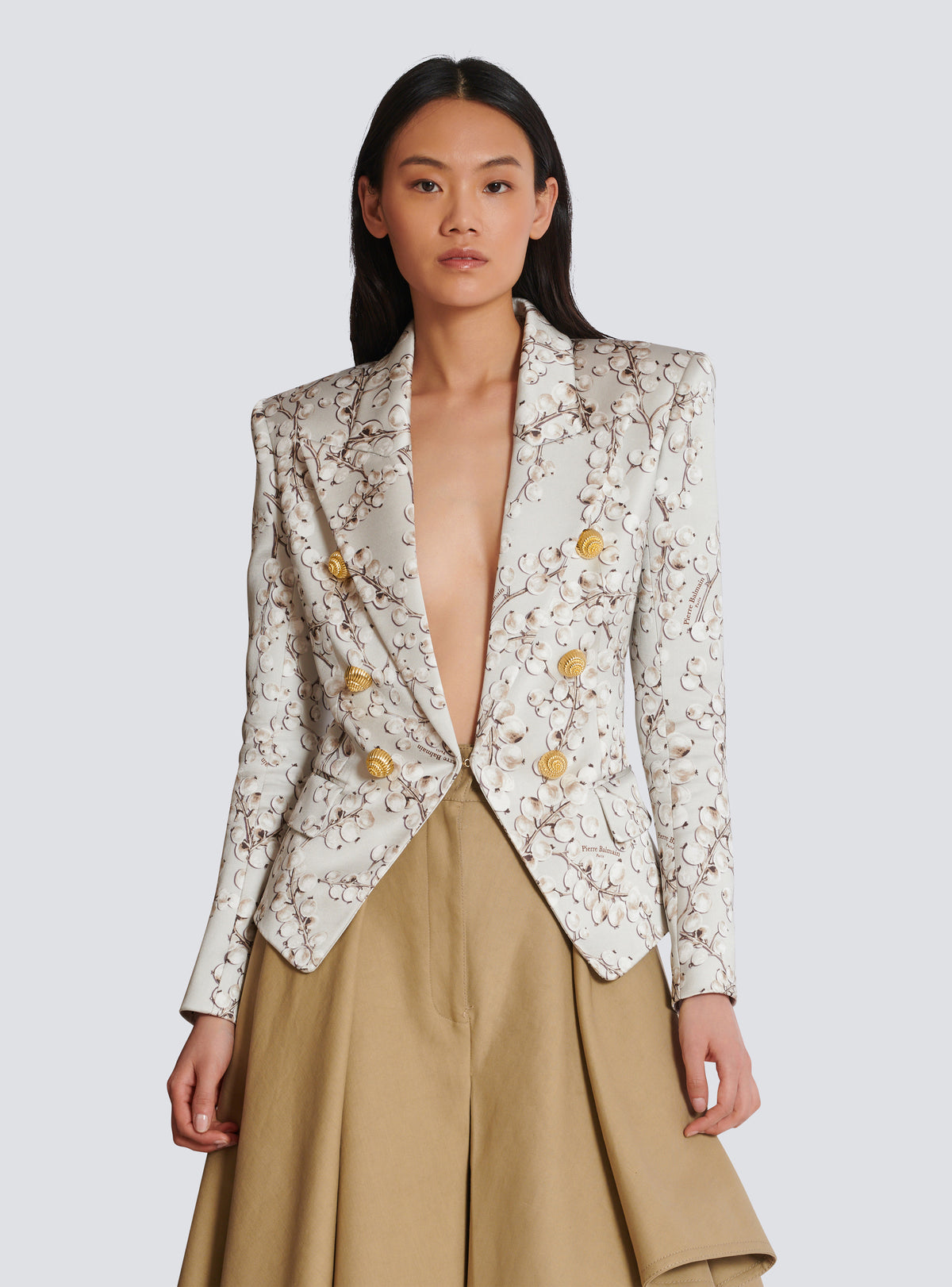 Veste 6 boutons en satin imprimé groseille - Gris Clair & Beige Clair