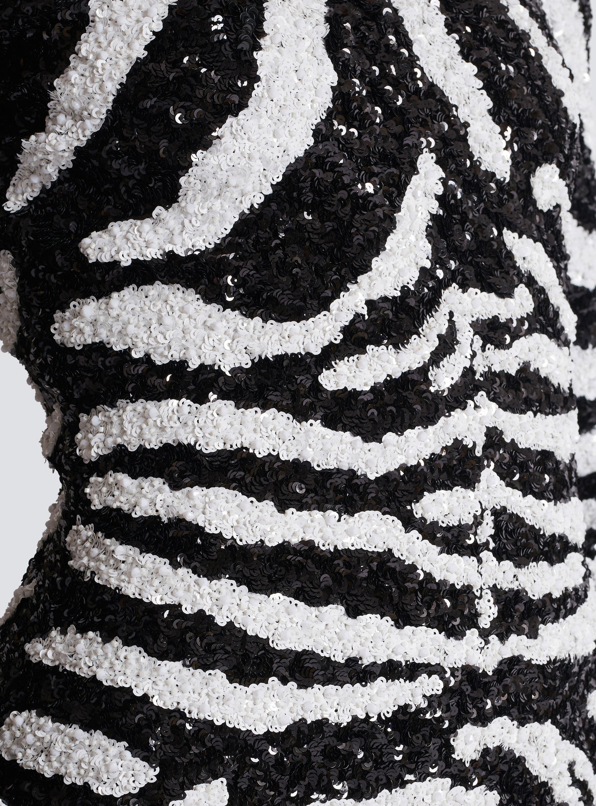 Robe courte bicolore en sequins zebra - Noir & Blanc