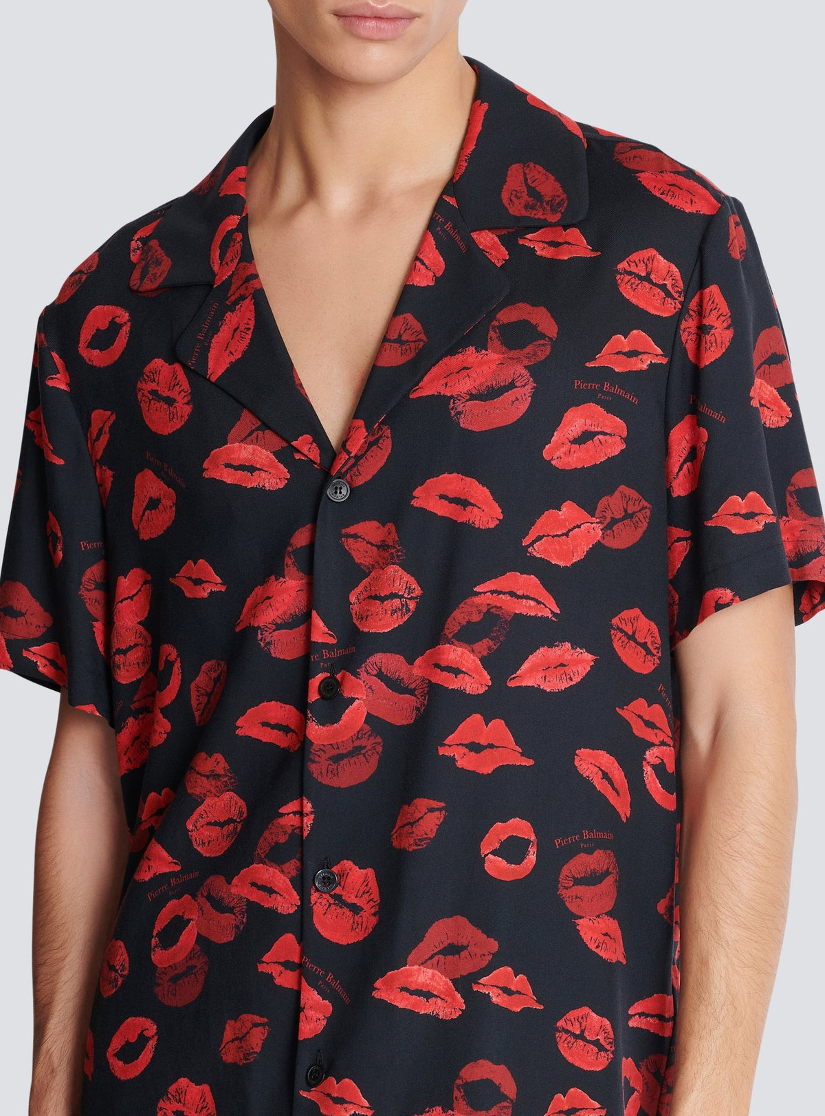 Chemise pyjama en twill imprimé kiss - Noir & Rouge Vif