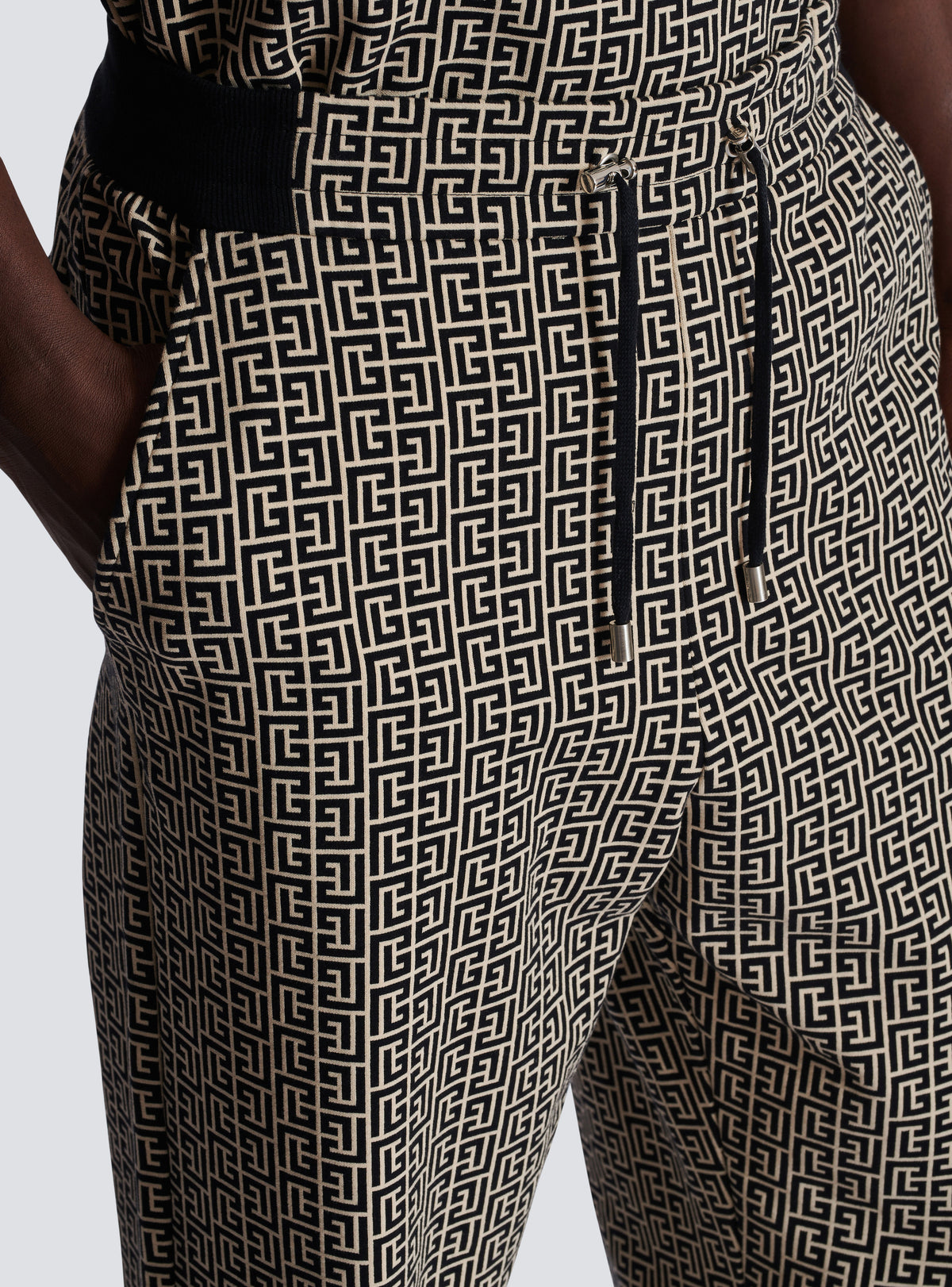 Jogging en jacquard monogramme pb labyrinthe - Ivoire & Noir