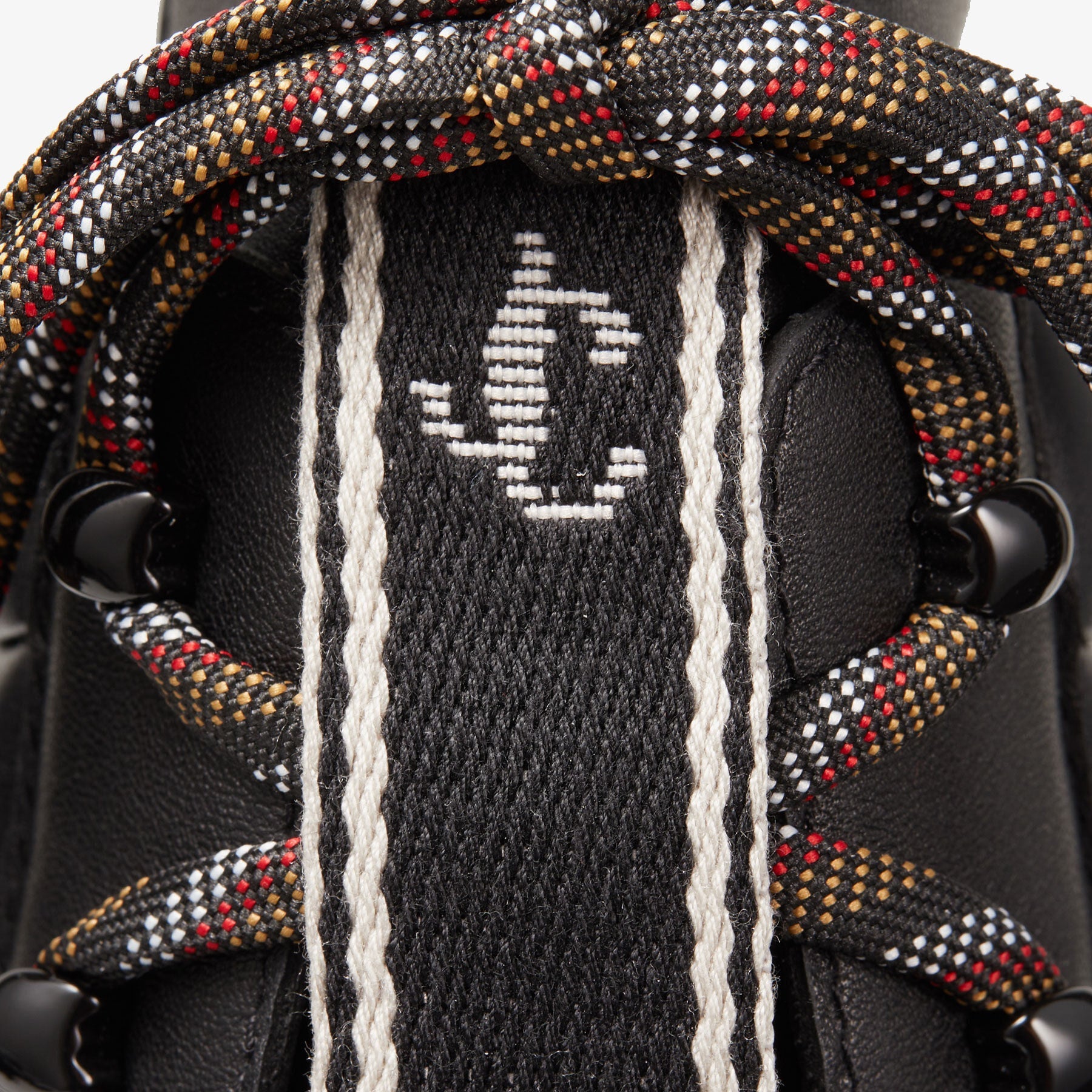 ZNO STOCK 0 DJV 1/0 ST 0% Price 220 / Reco 280 X BLACK Boot DIAMOND X HIKE/M