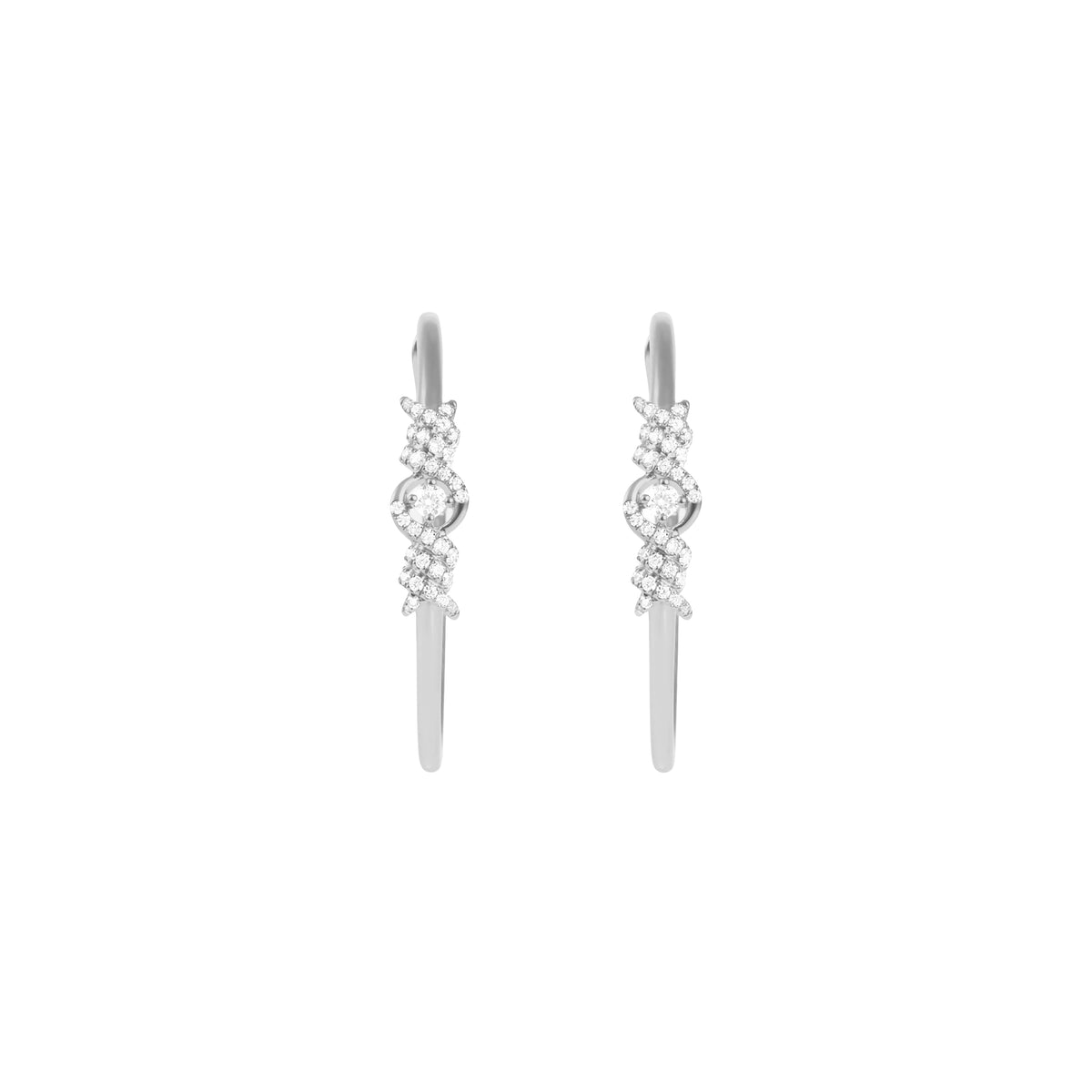 PT2_PrixTroca:1400€_VentesTroca:0_QtyTroca:1_ST:0%_Boucles d'oreilles Créoles Barbelé en Or blanc 18K serties de diamants - Blanc