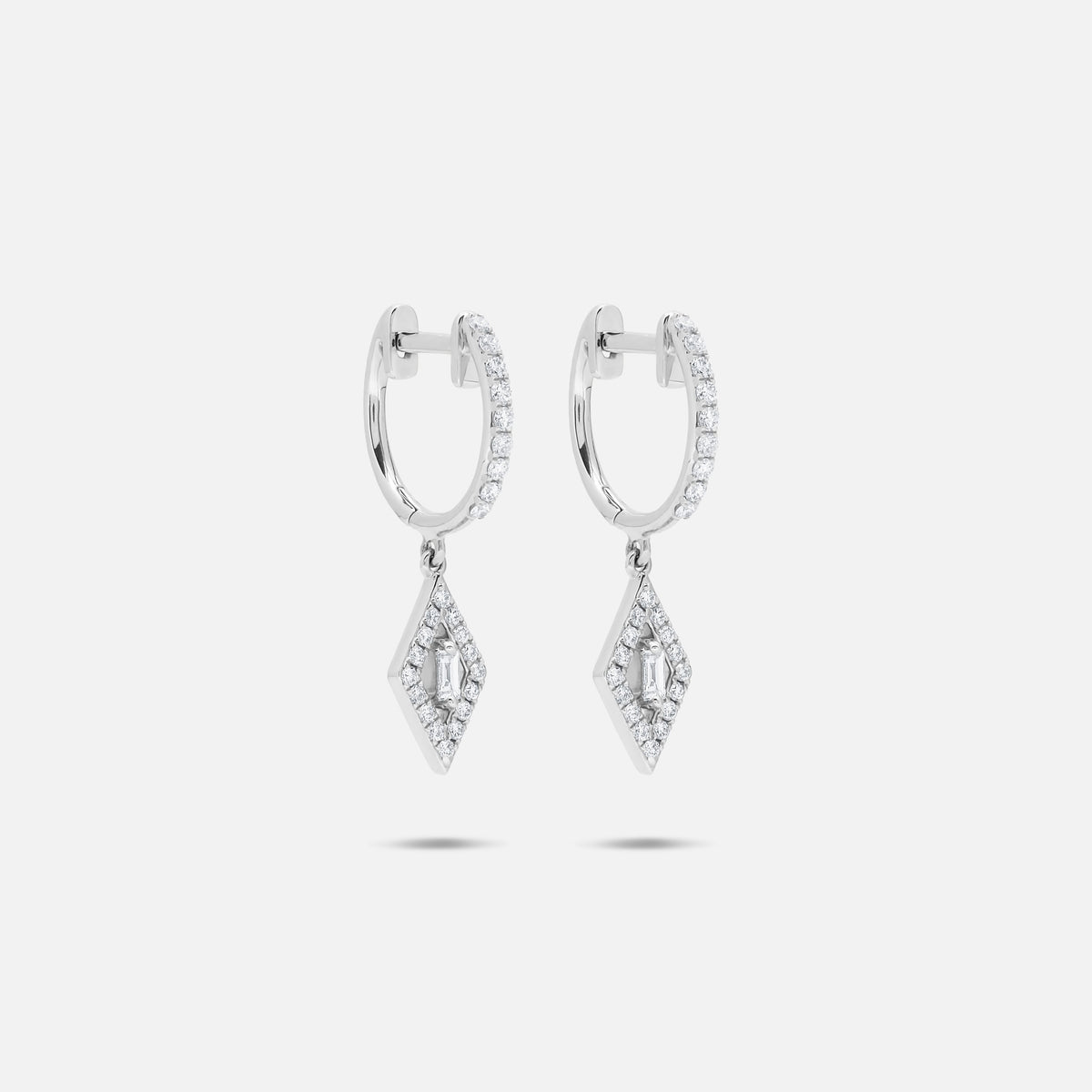 BOUCLES D OREILLES DELICATESSE OR BLANC
