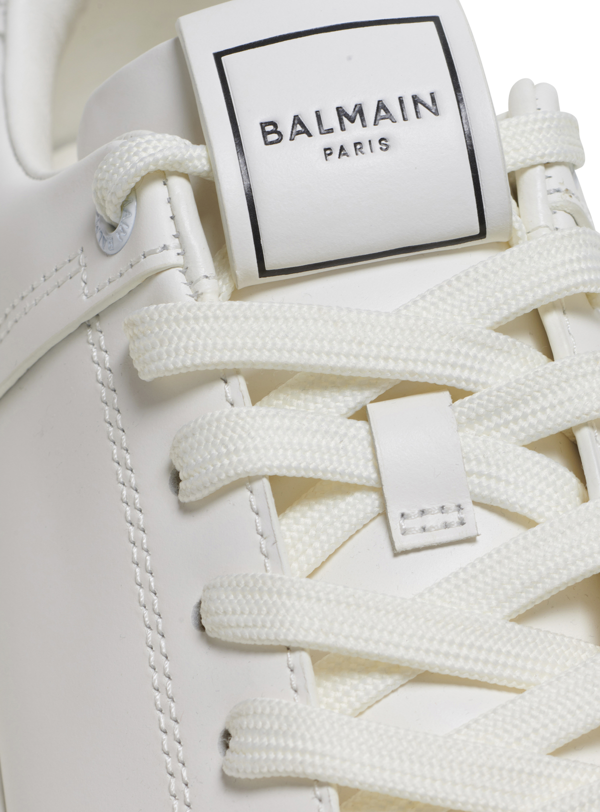 Baskets b-court en cuir de veau - Blanc