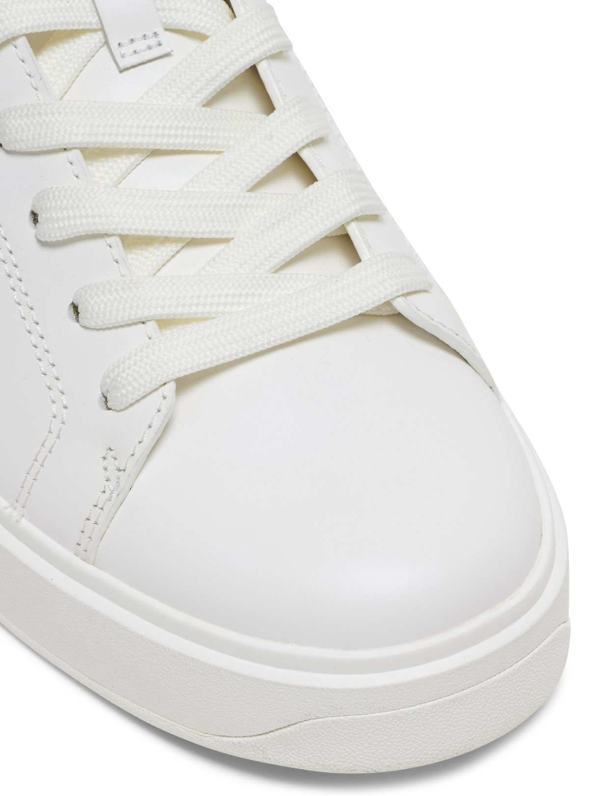 Baskets b-court en cuir de veau - Blanc