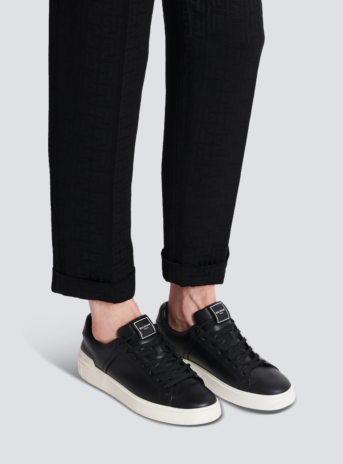 Baskets b-court en cuir de veau - Noir & Blanc