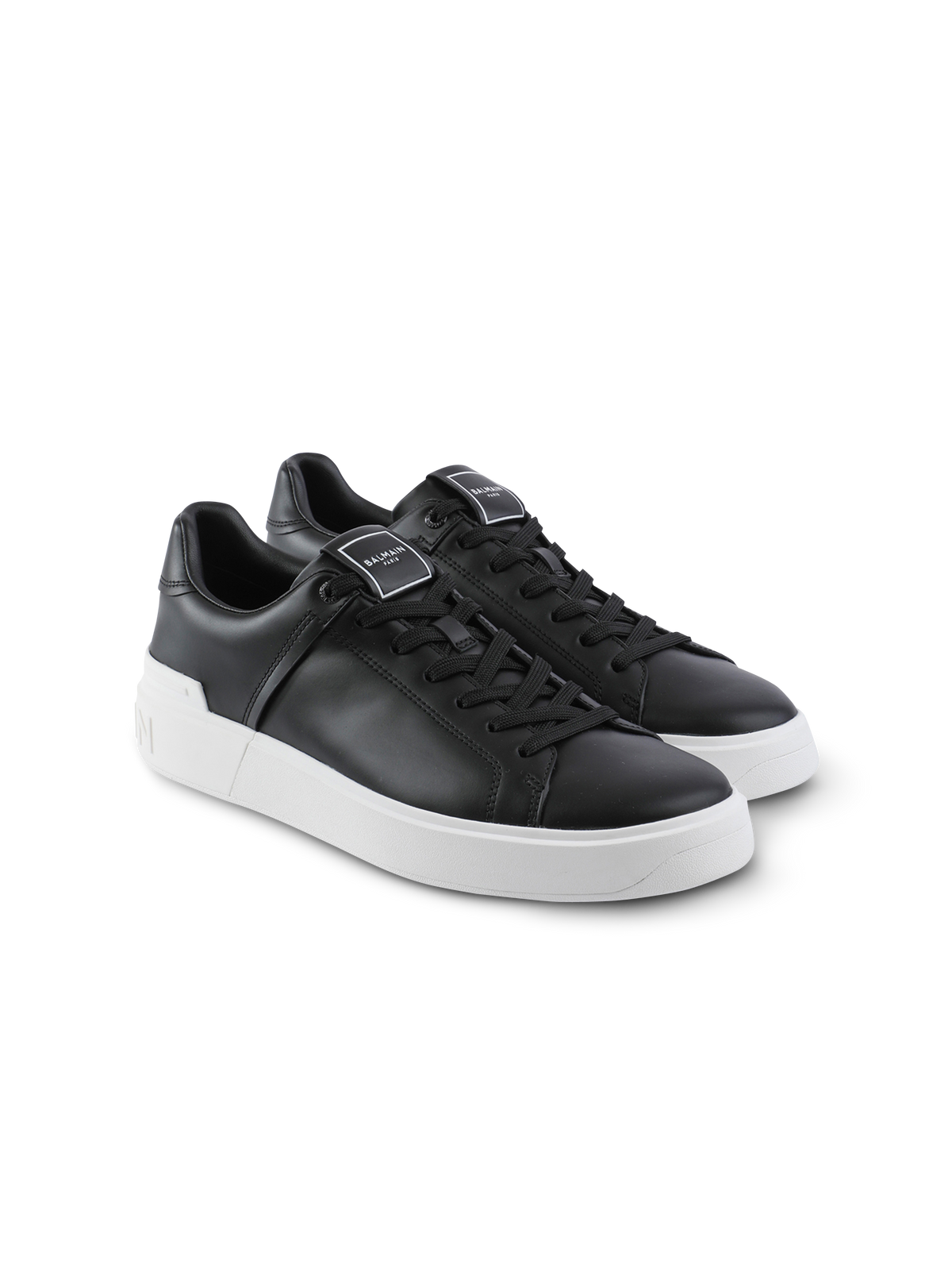 Baskets b-court en cuir de veau - Noir & Blanc