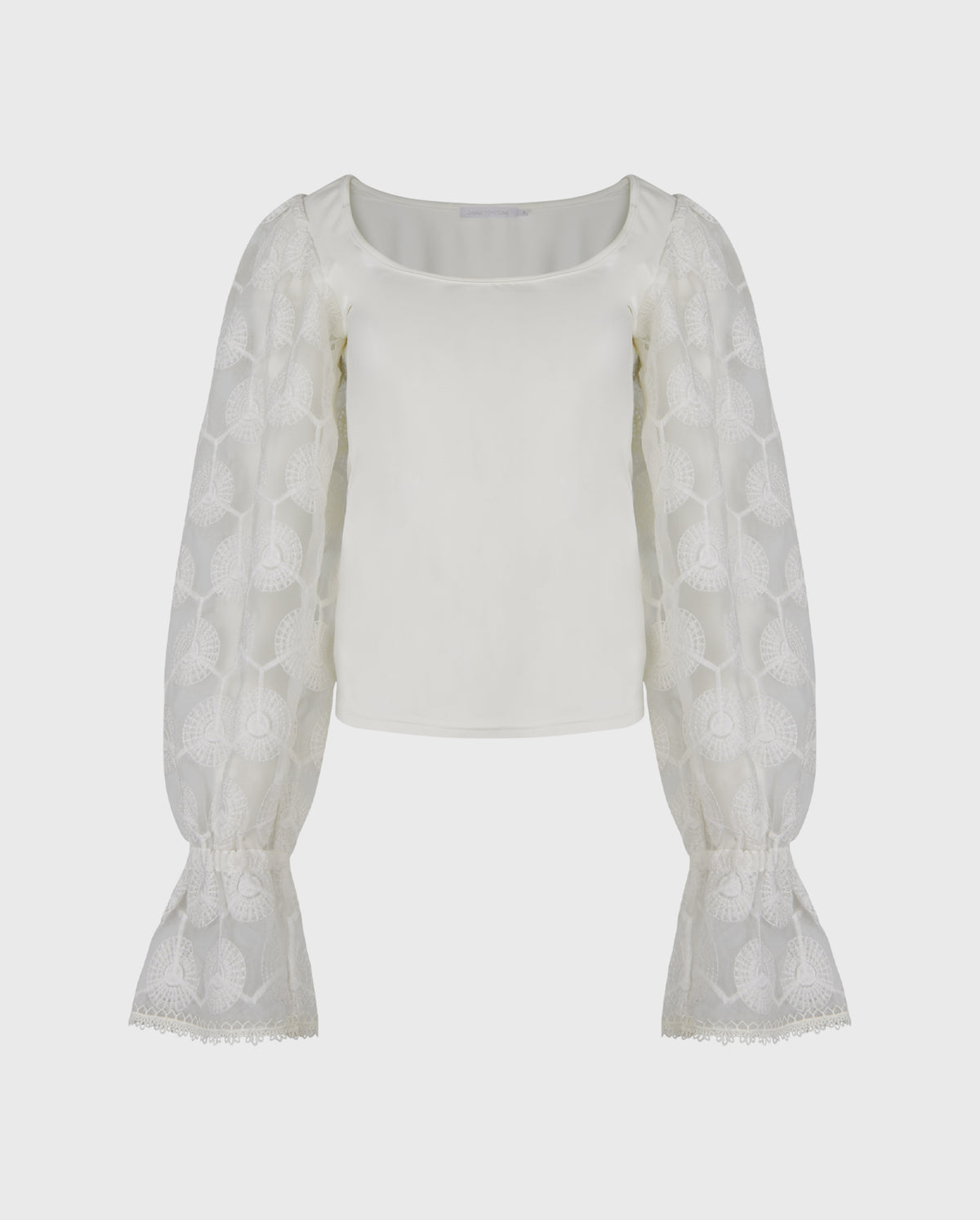 Moon White / T-Shirt Dorothee
