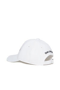 White Chapeau - White