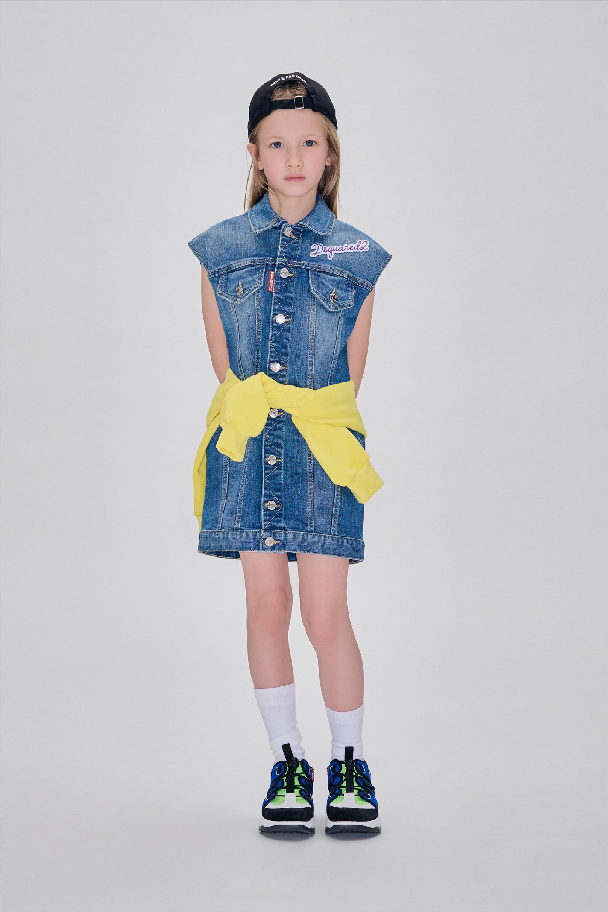 Washed sleeveless denim jacket - Blue Denim